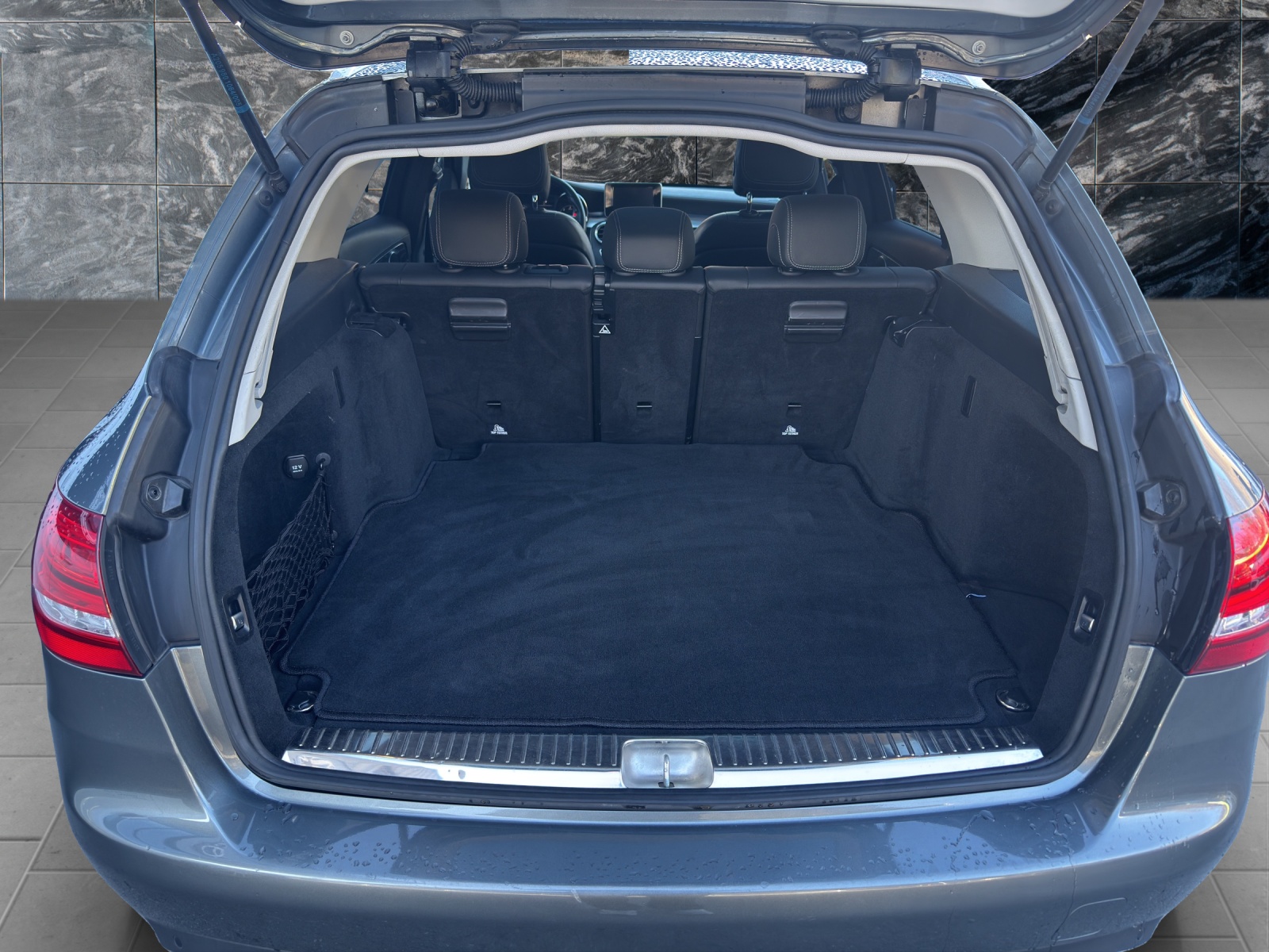 MERCEDES-BENZ C 250 d Swiss Star Avantgarde 4Matic 9G-Tronic - 5