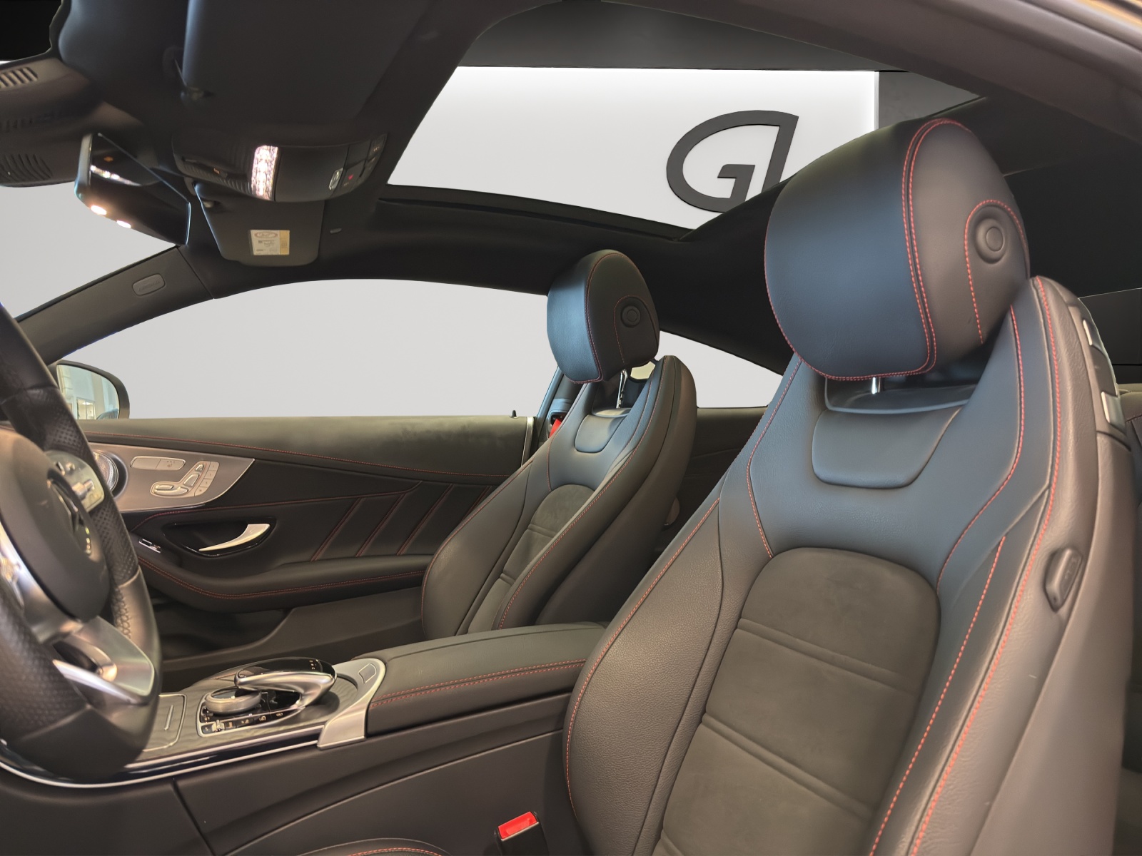MERCEDES-BENZ C 200 Coupé 4Matic AMG Line + Premium + 9G-Tronic - 10