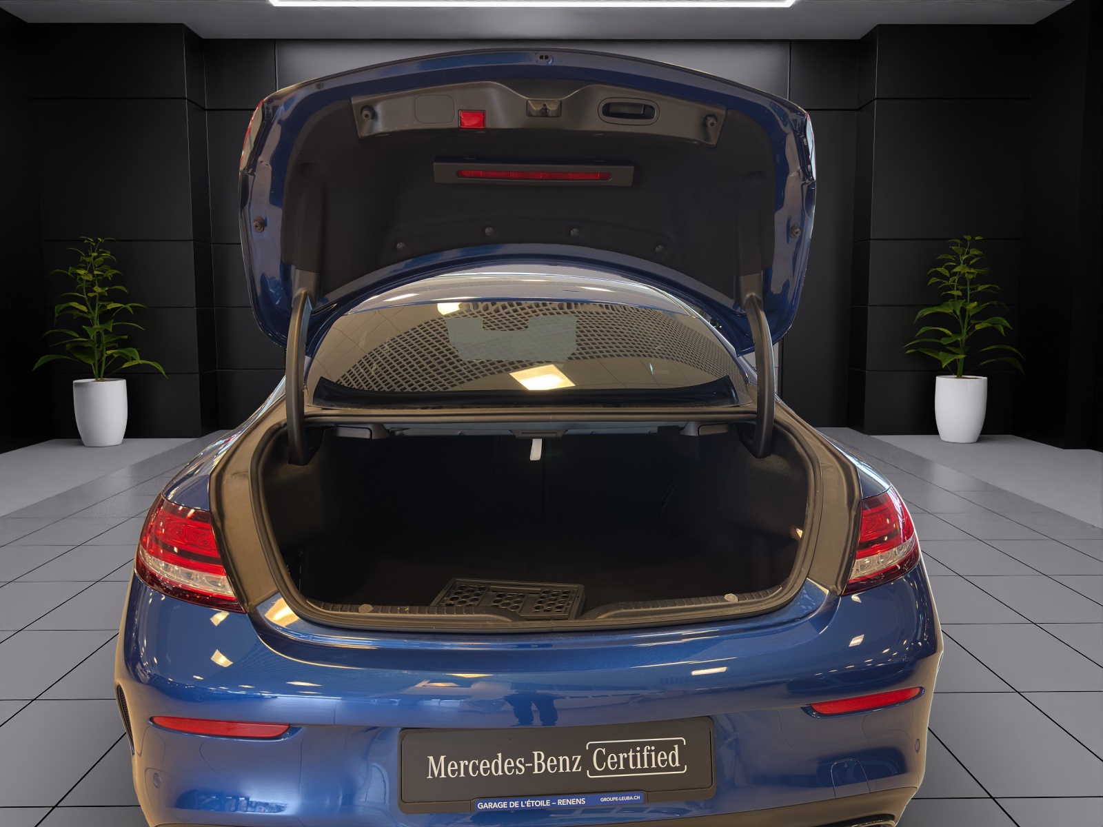 MERCEDES-BENZ C 200 Coupé 4Matic AMG Line + Premium + 9G-Tronic - 7