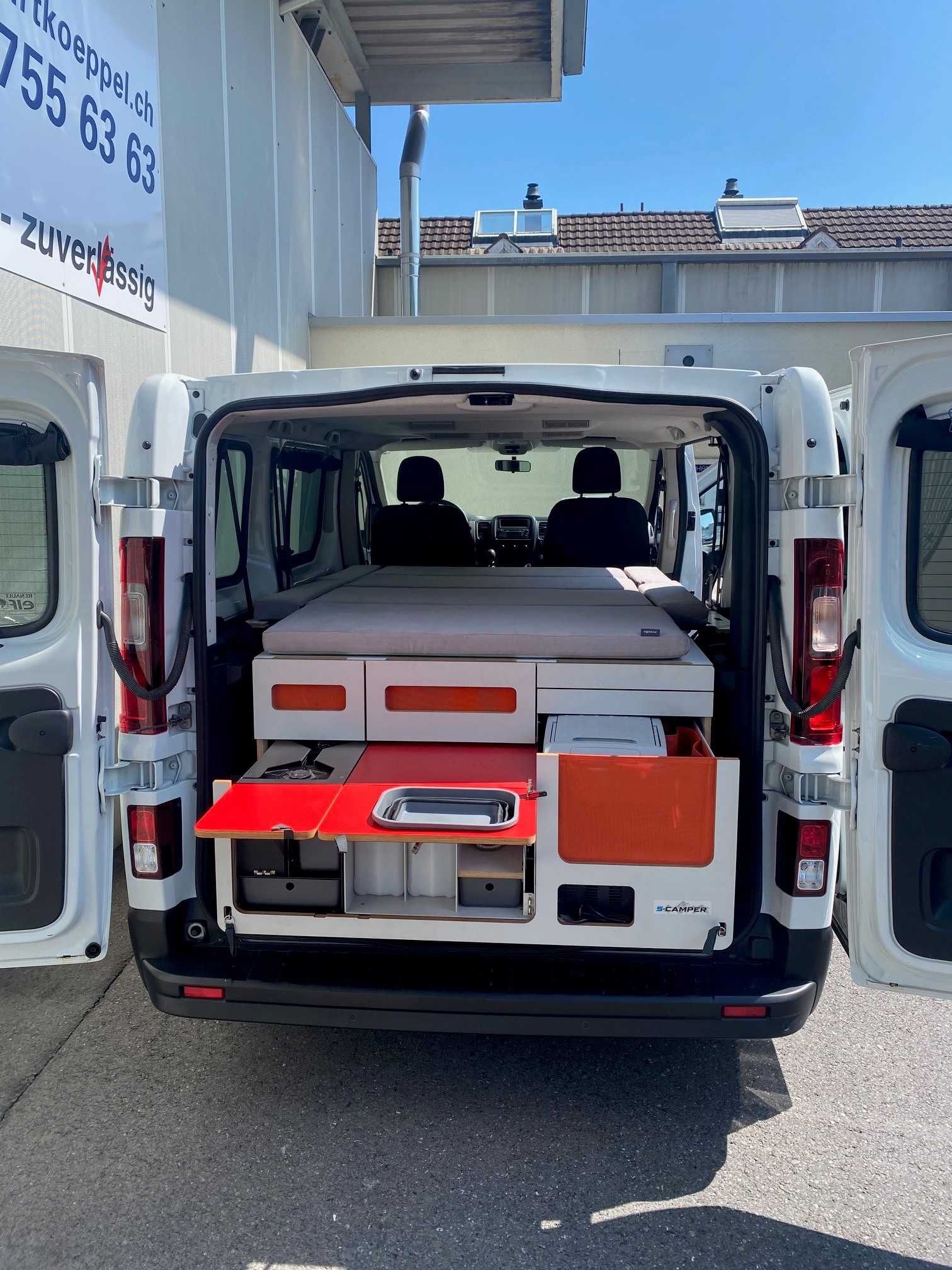 RENAULT TRAFIC 8 / 5er Campervan - 19