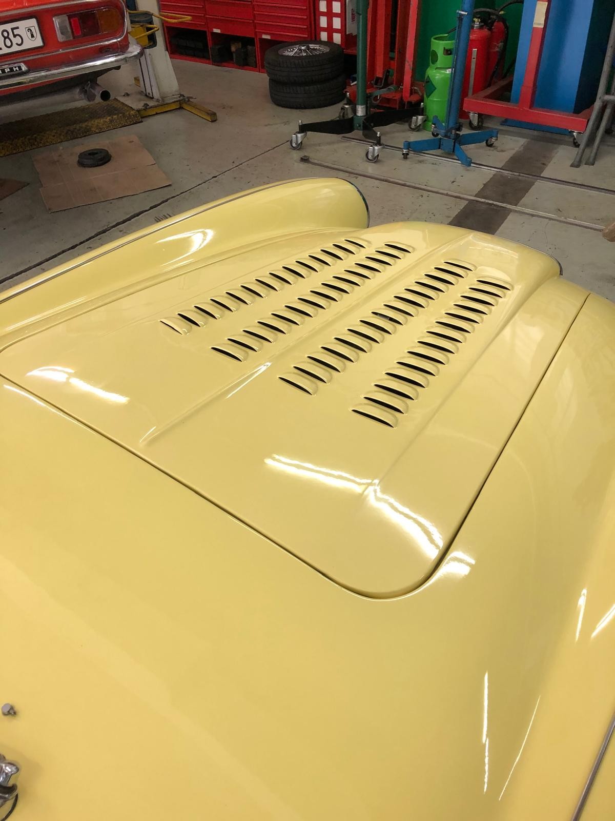 AUSTIN-HEALEY 100/6 - 9