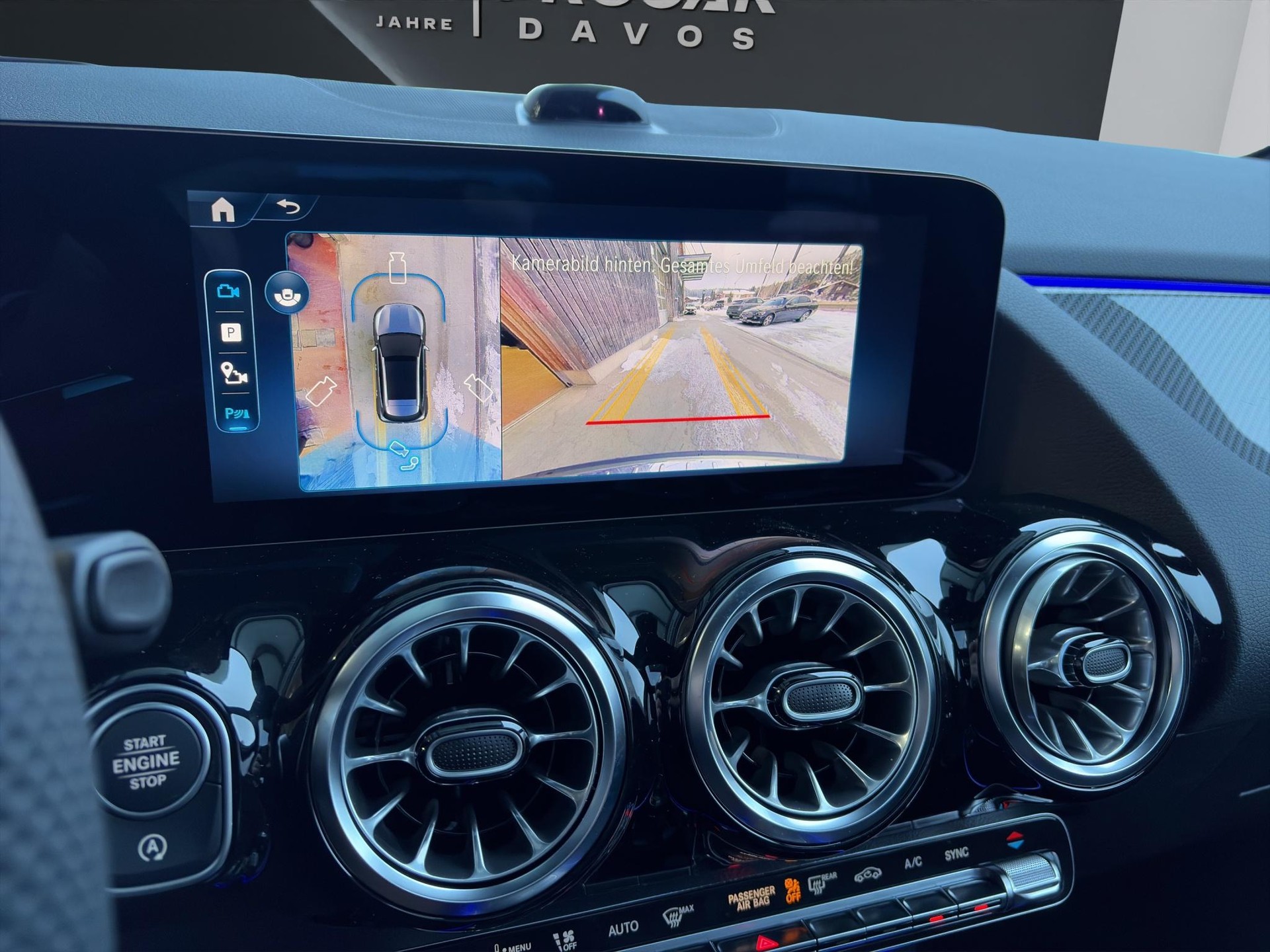 MERCEDES-BENZ GLA 250 Swiss Star AMG Line 4matic - 12