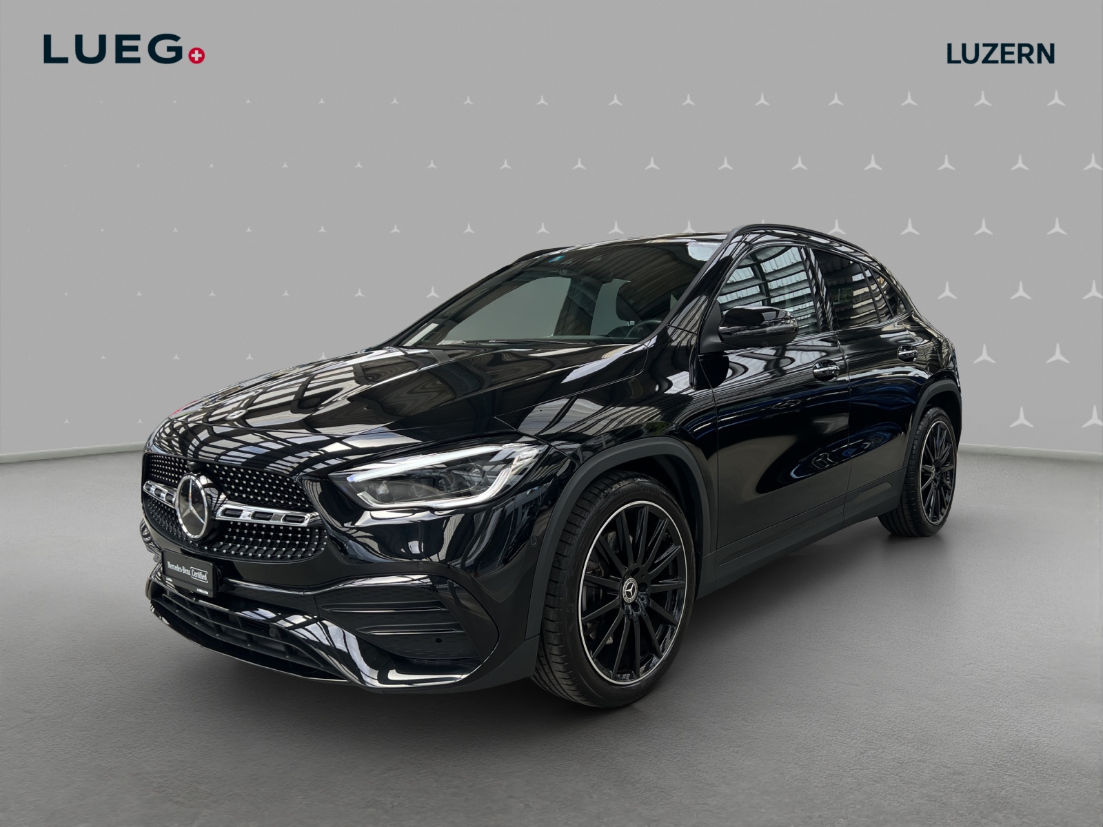 MERCEDES-BENZ GLA 250 4Matic AMG Line 8G-DCT