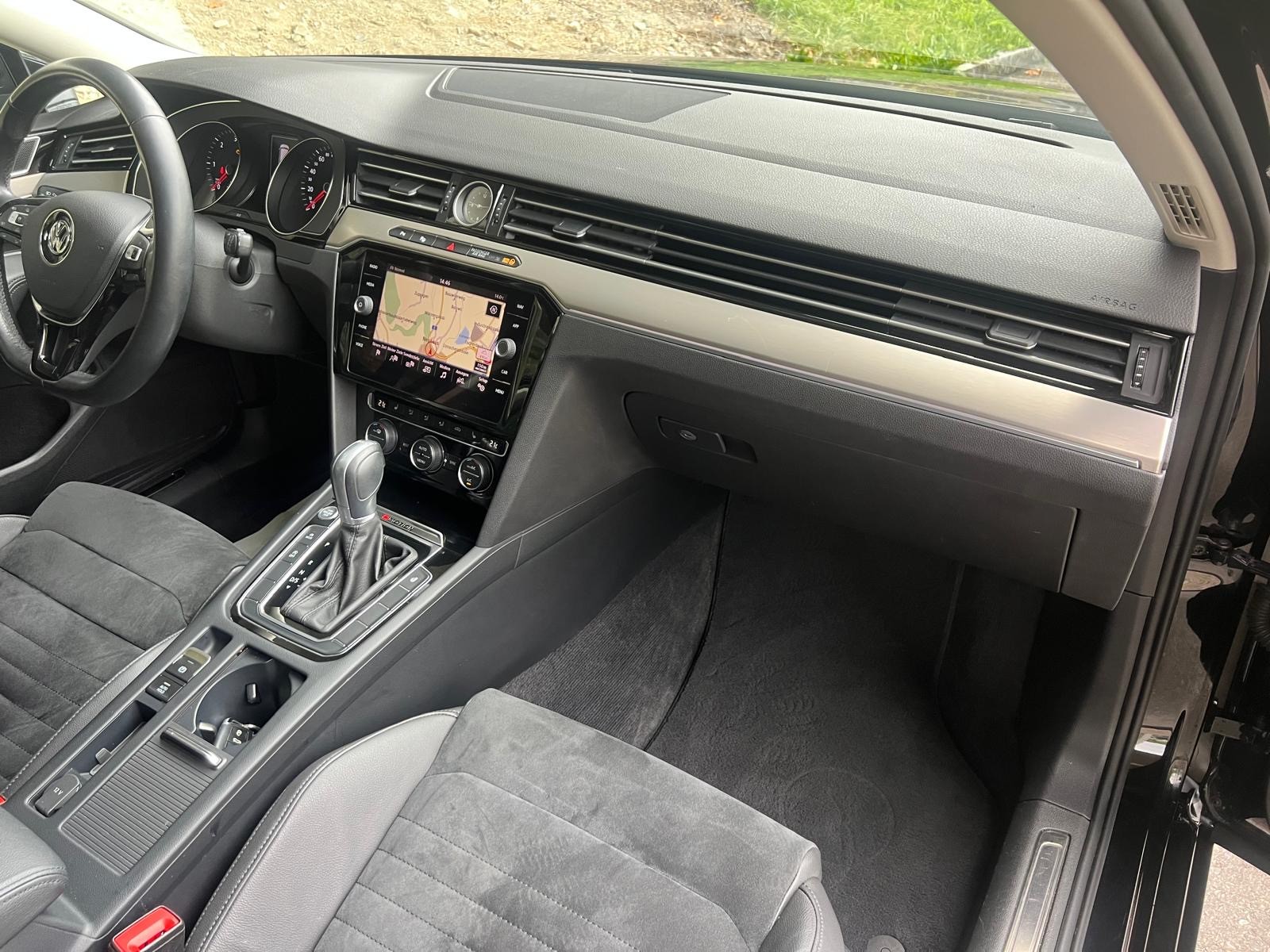 VW Passat 2.0 TDI BMT Comfortline DSG 4Motion - 9