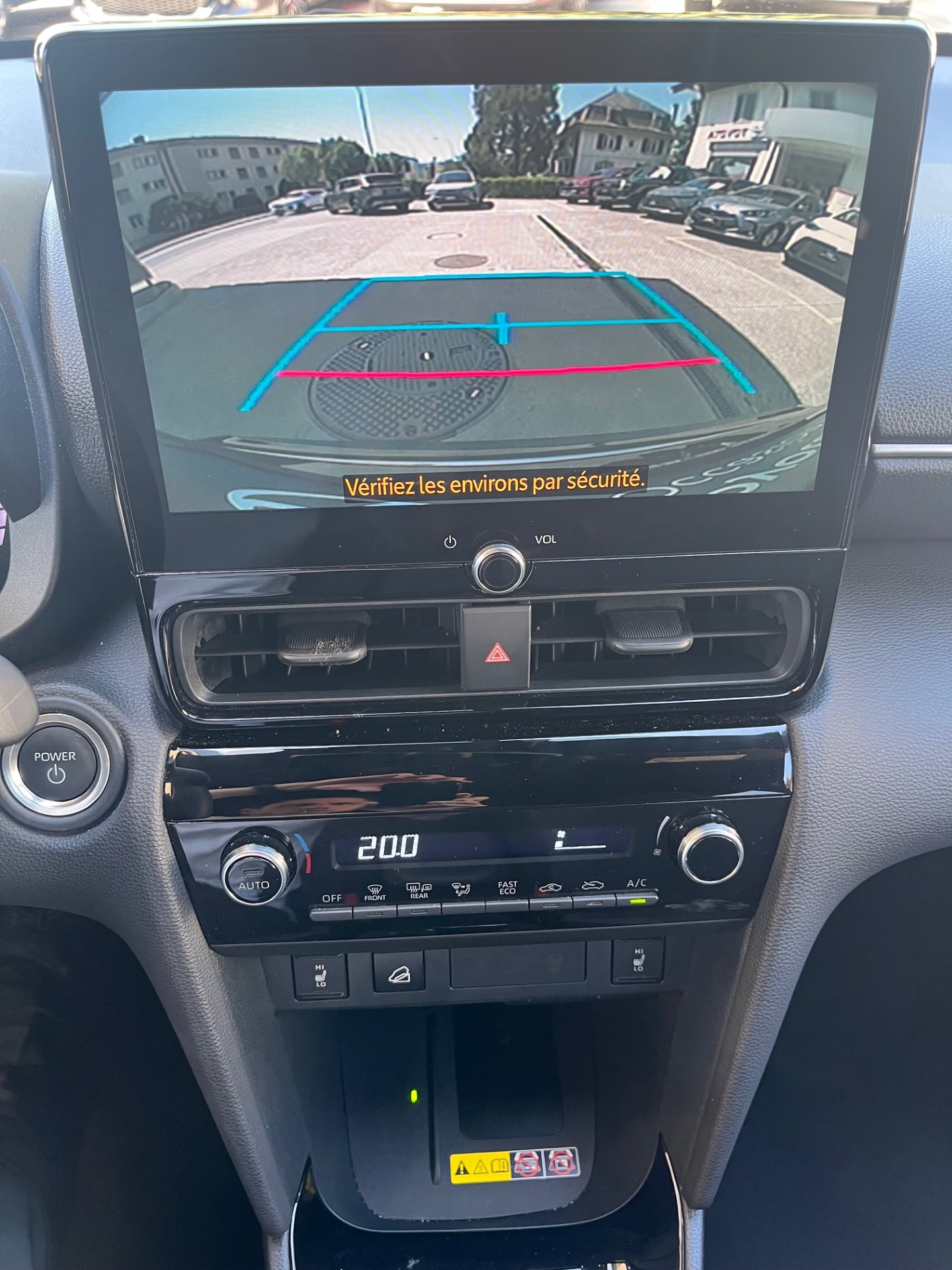 TOYOTA Yaris Cross 1.5 Trend AWDi e-CVT - 13