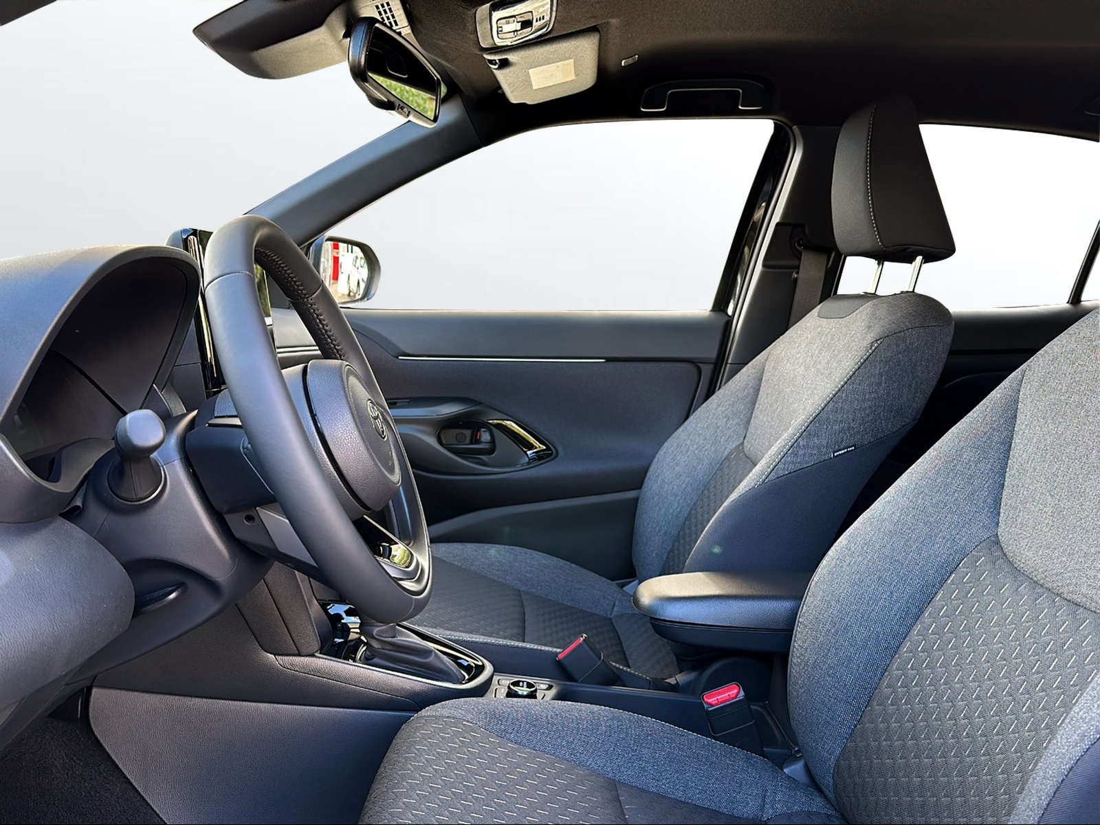 TOYOTA Yaris Cross 1.5 Trend AWDi e-CVT - 7