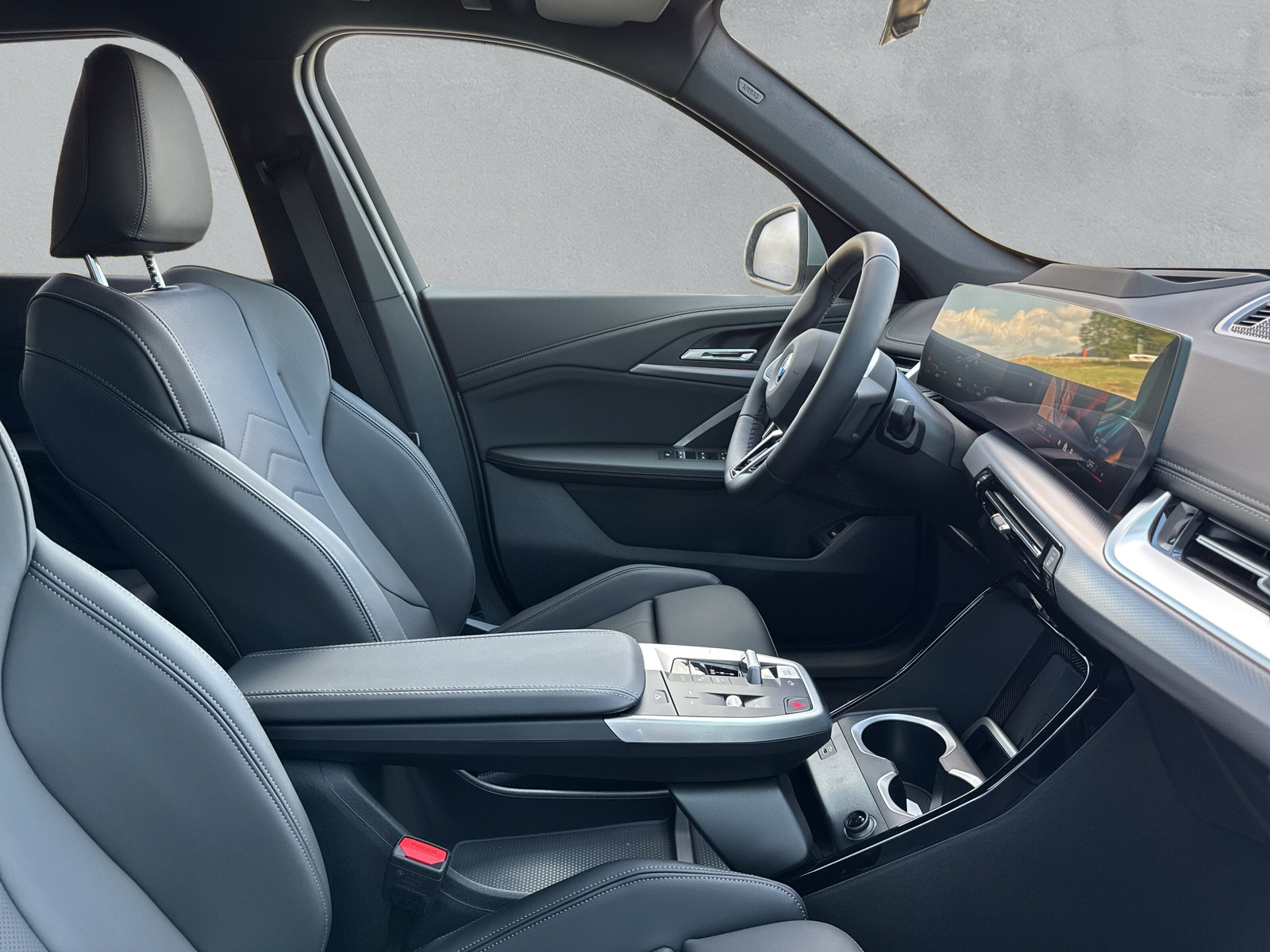 BMW iX1 xDrive 30 M Sport - 13