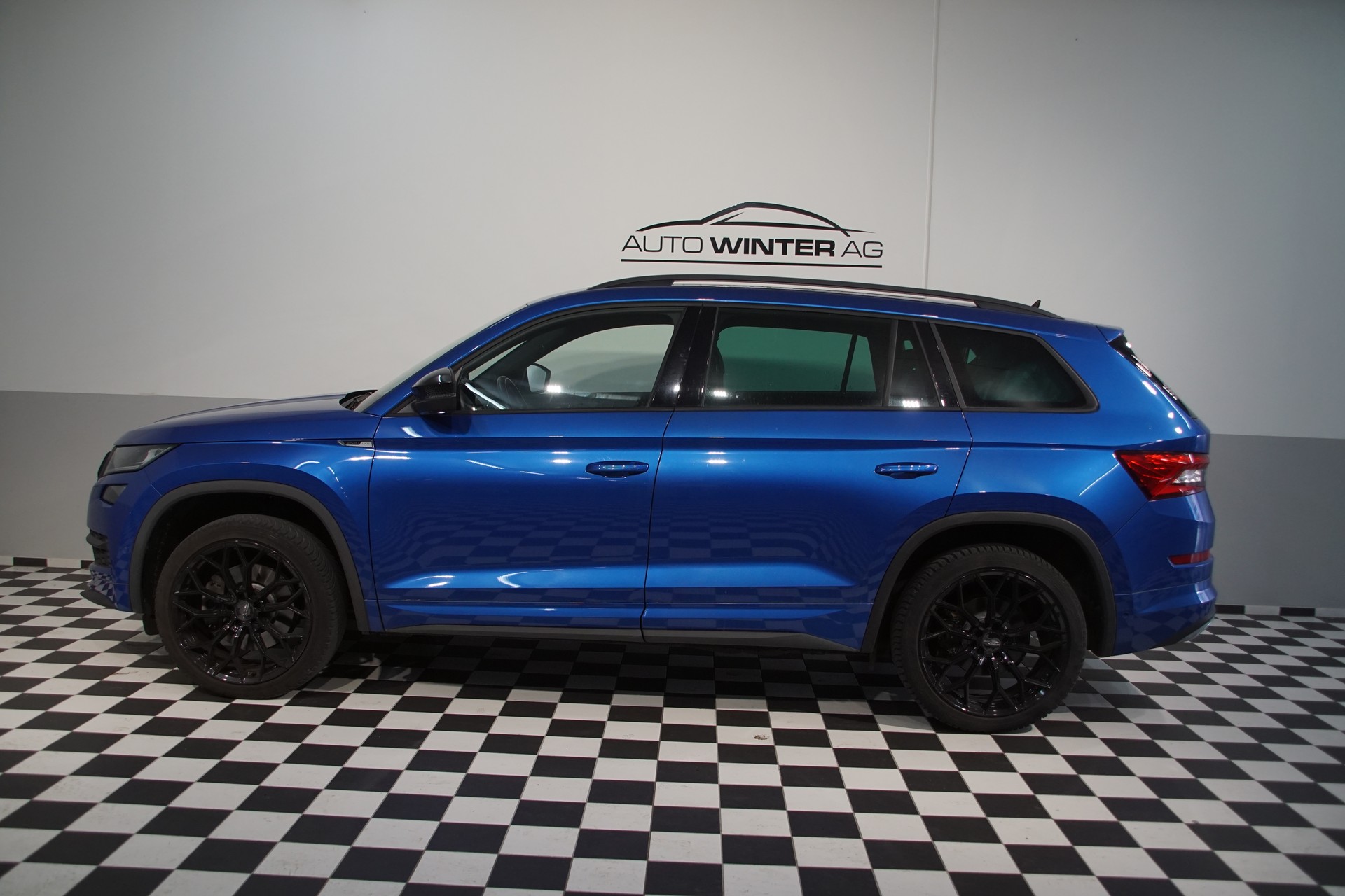 SKODA Kodiaq 2.0 TSI 4x4 Sport Line - 9