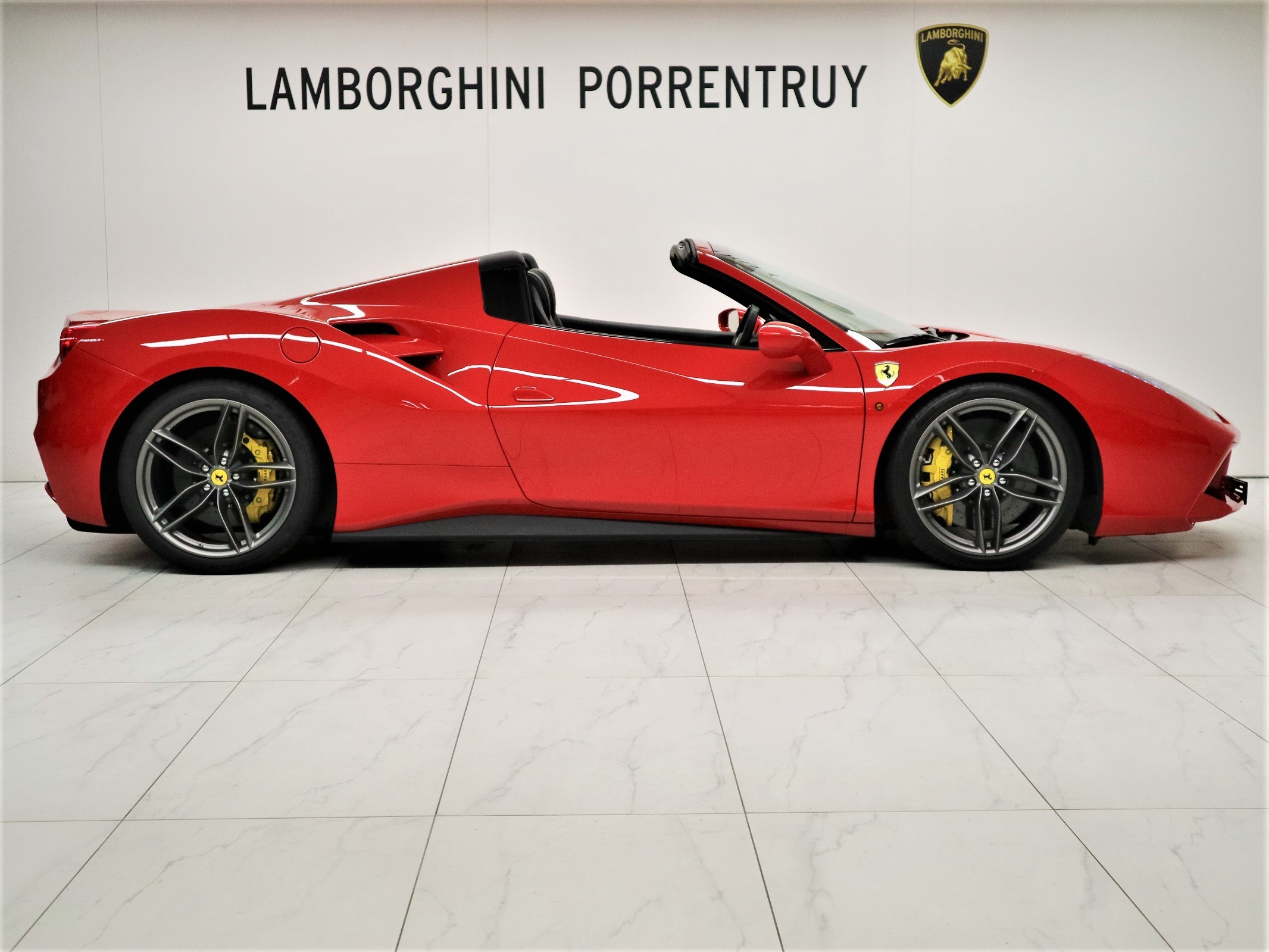 488 Spider 3.9 V8
