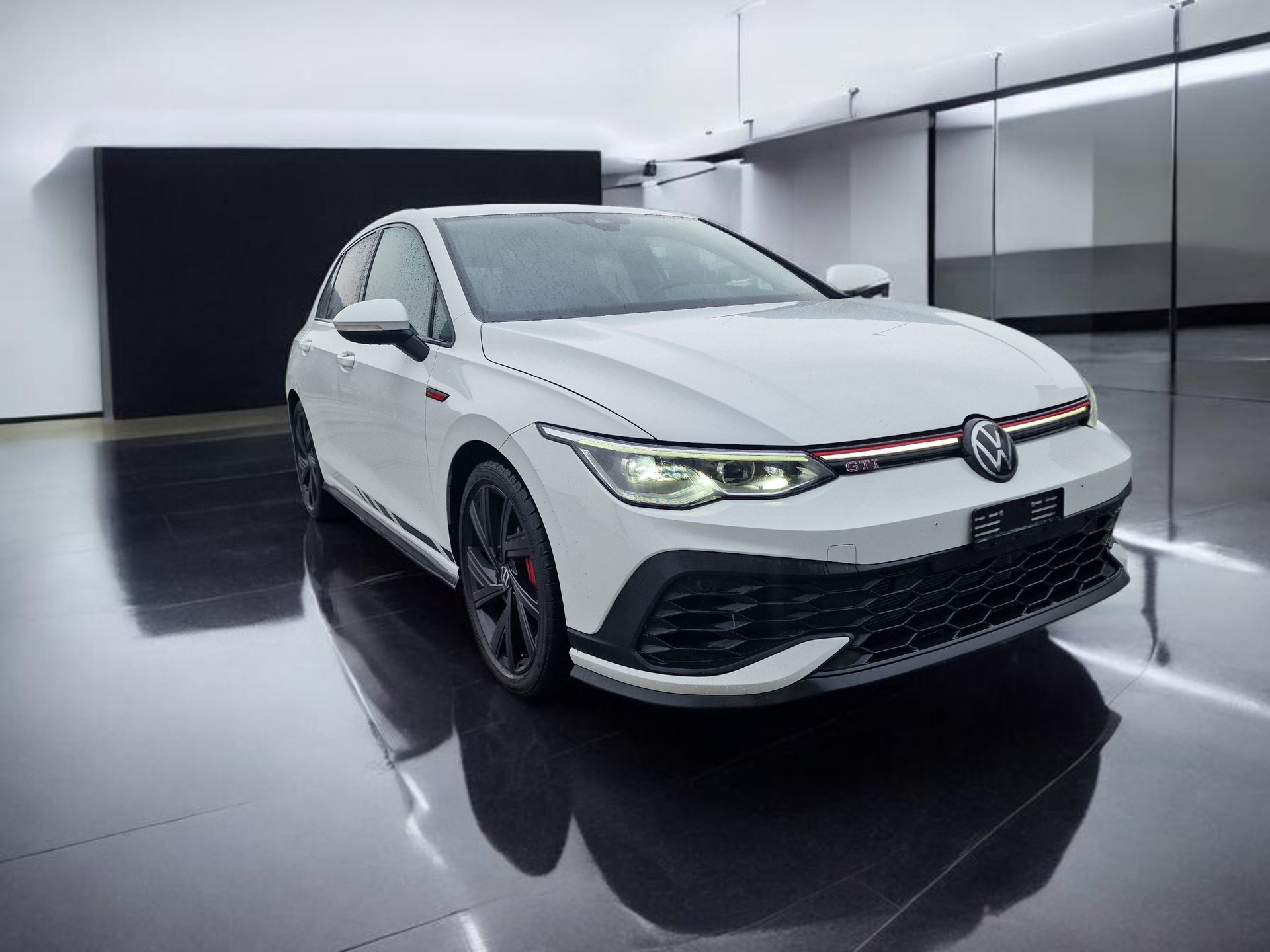 VW Golf 2.0 TSI GTI Clubsport DSG 36Mt Gara - 2