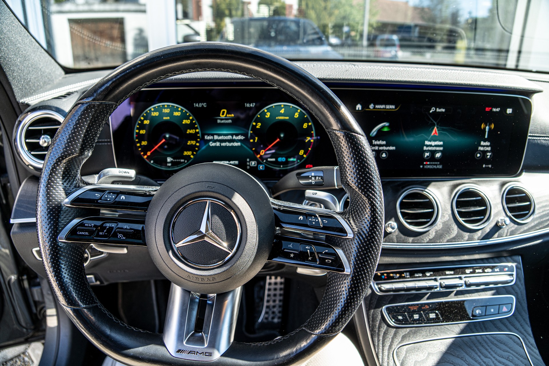 MERCEDES-BENZ AMG E 53 4Matic+ Speedshift 9G-TCT - 16