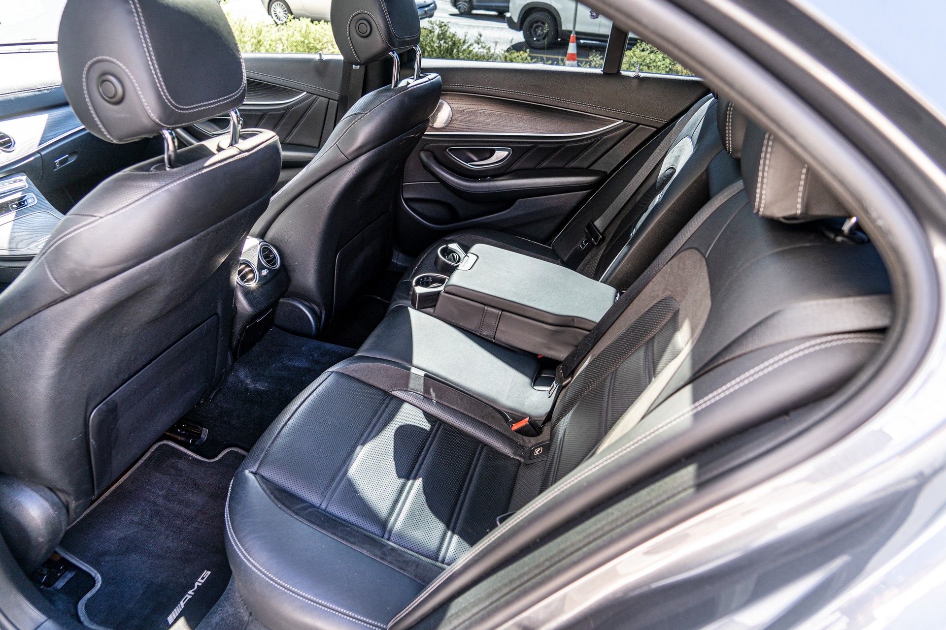 MERCEDES-BENZ AMG E 53 4Matic+ Speedshift 9G-TCT - 28