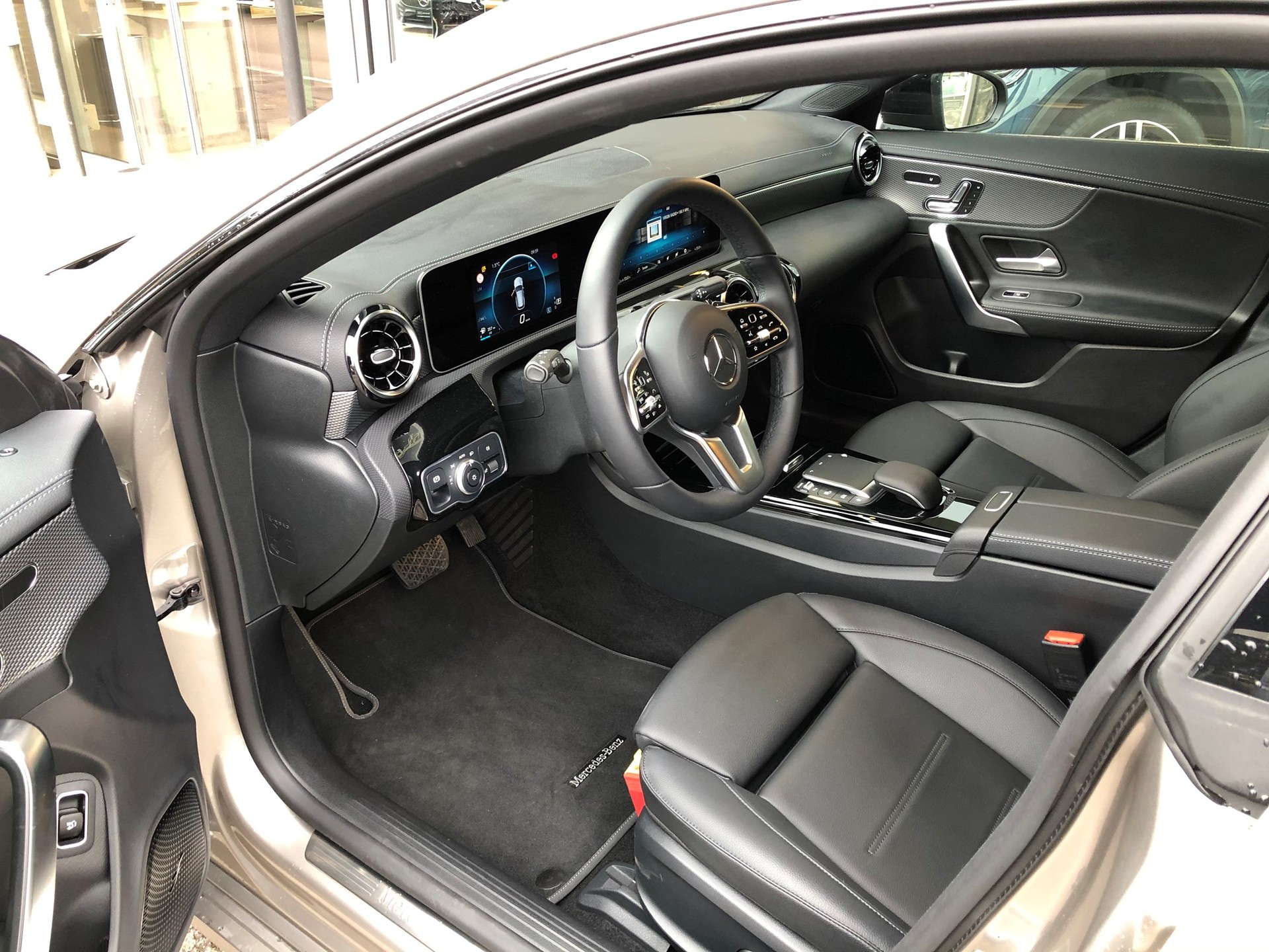 MERCEDES-BENZ CLA 220 d Progressive - 7