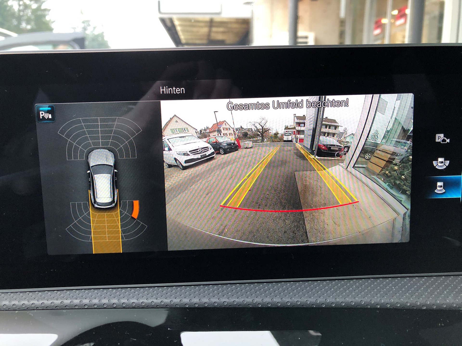 MERCEDES-BENZ CLA 220 d Progressive - 11