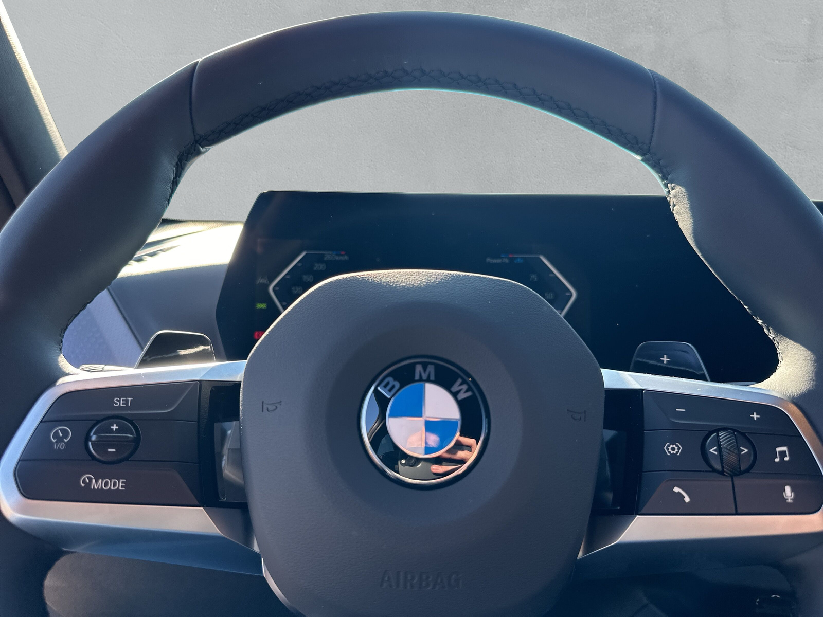 BMW 116 M Sport Fire Red (CH) - 17