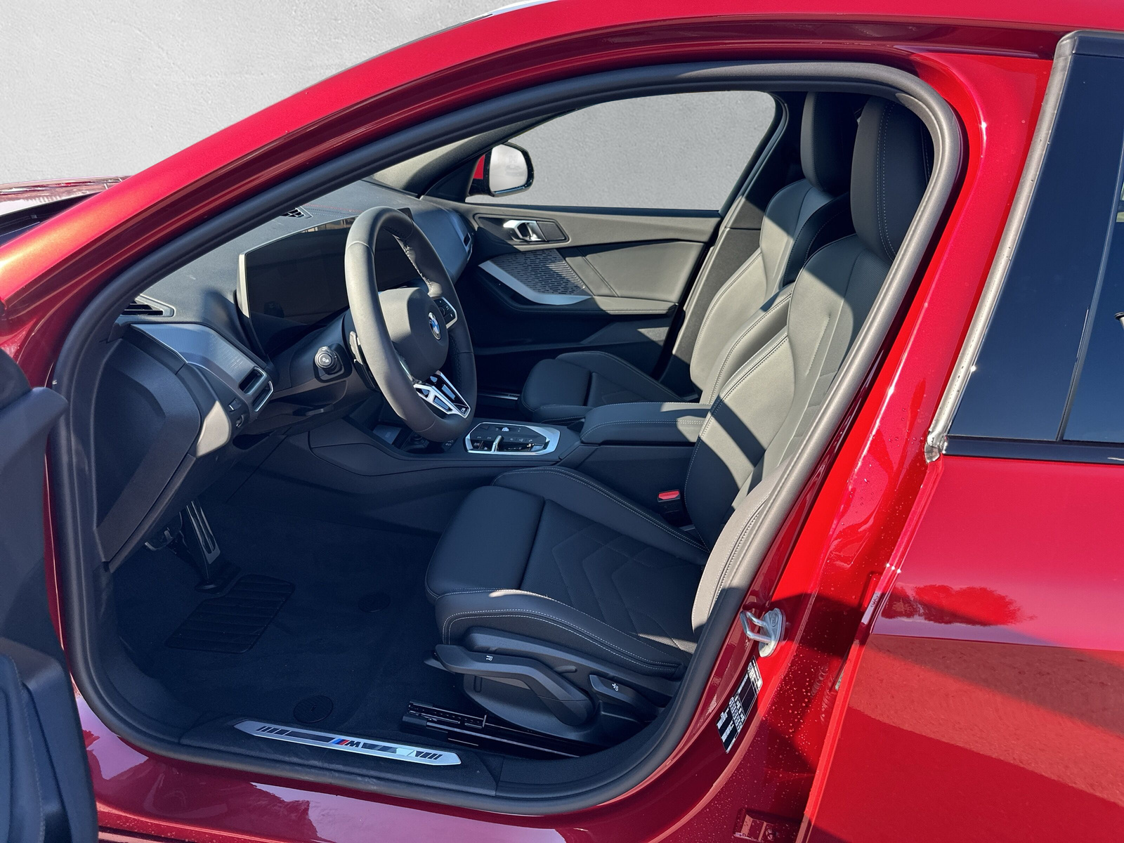 BMW 116 M Sport Fire Red (CH) - 10