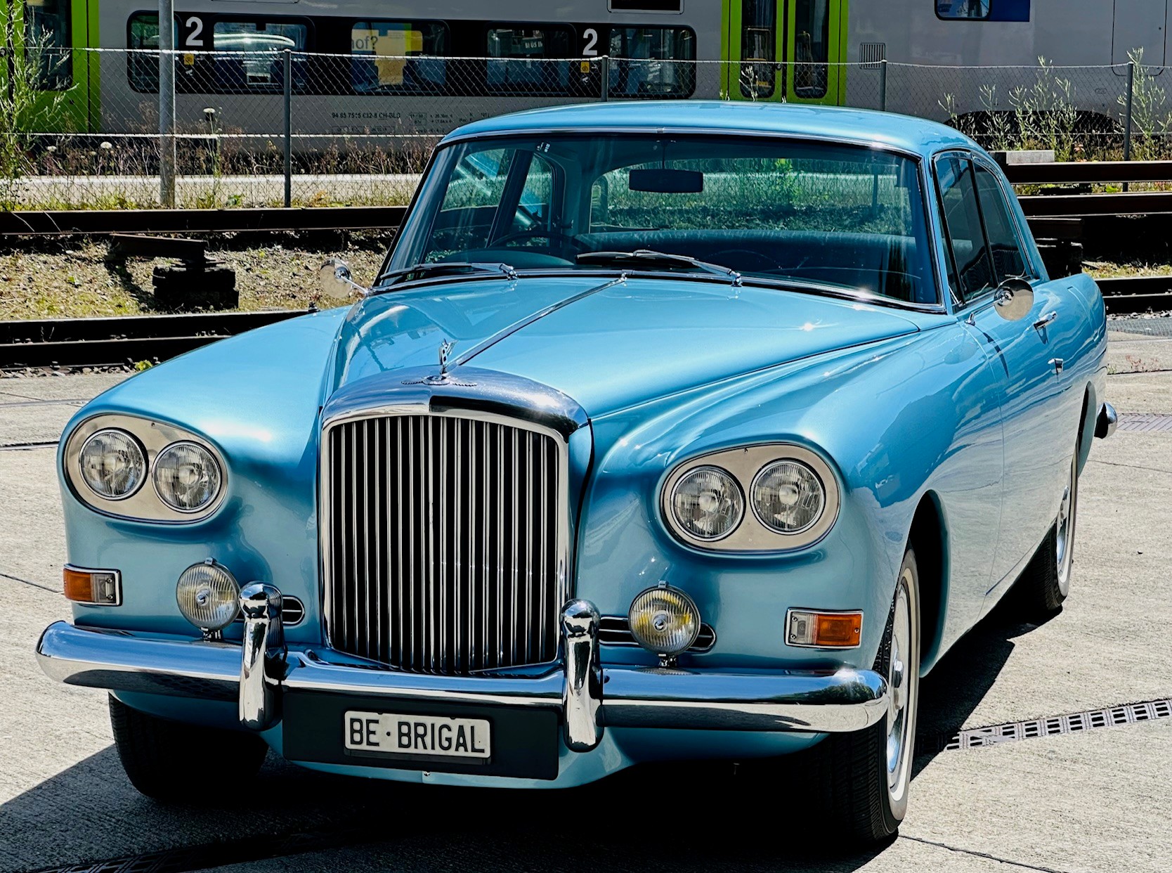 BENTLEY S3 CHINESE EYE VETERAN RHD - 8