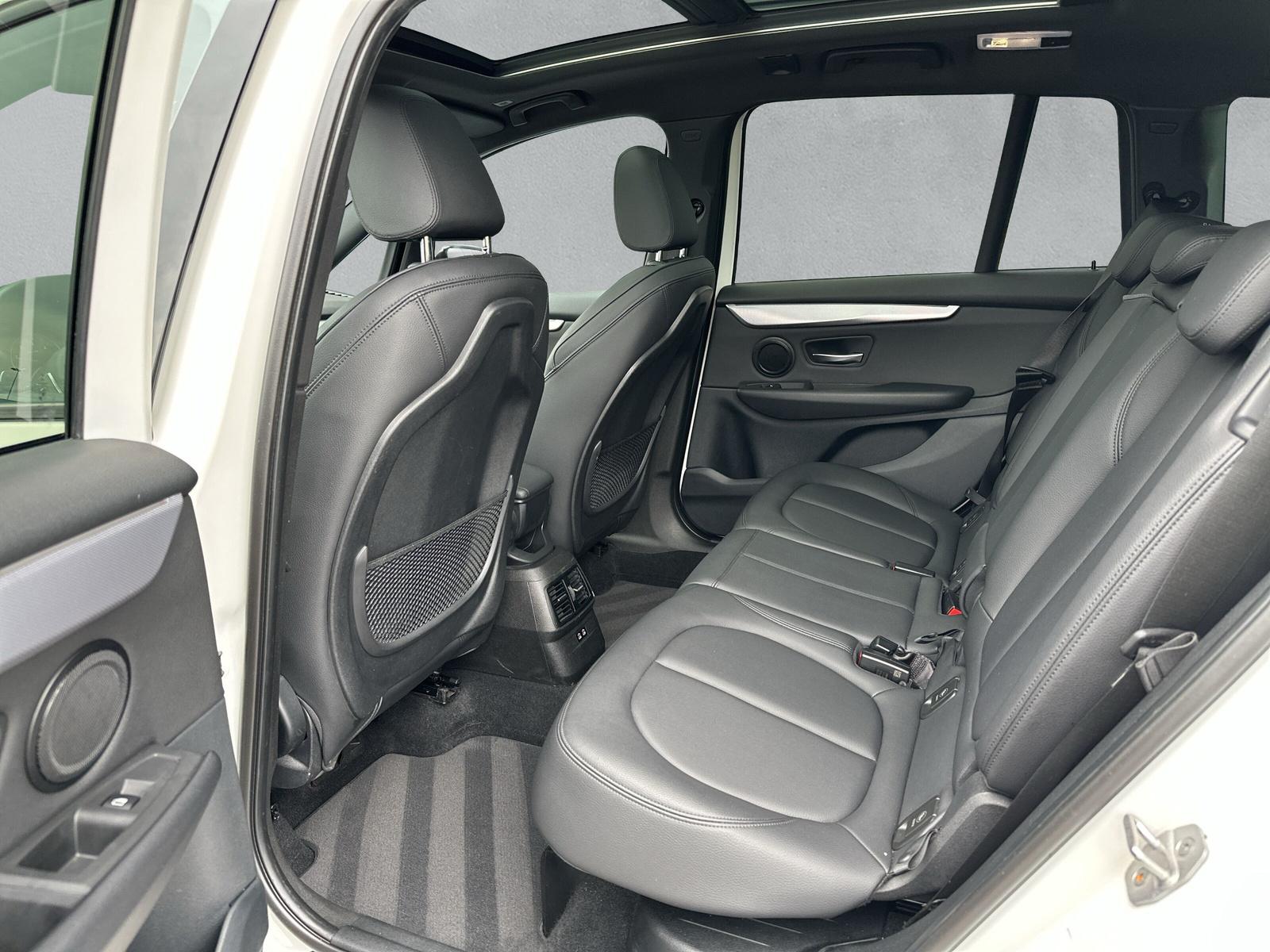 BMW 220d M Sport Gran Tourer xDrive F46 (CH) ** 7 Places ** - 16