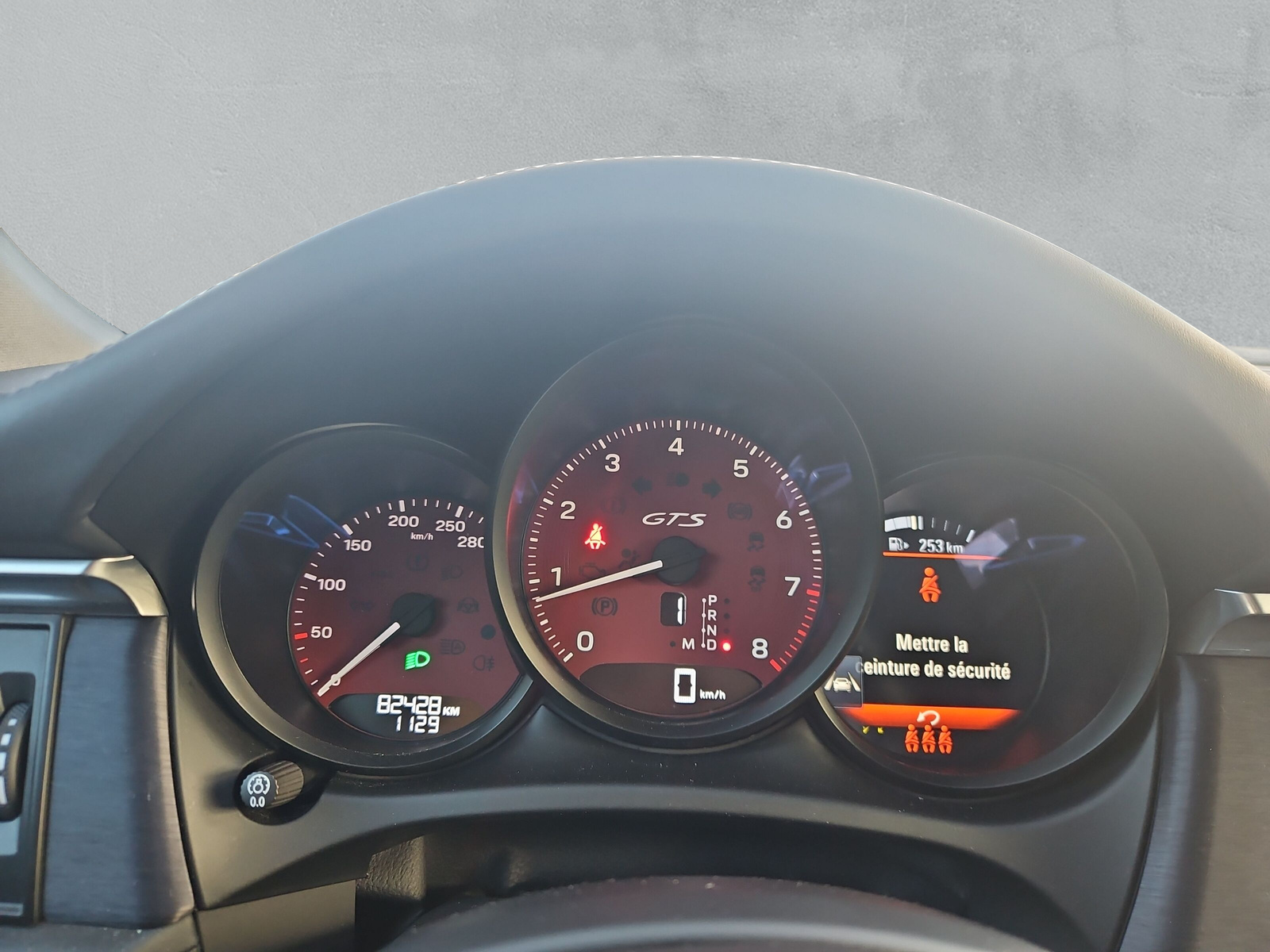 PORSCHE Macan GTS PDK - 19