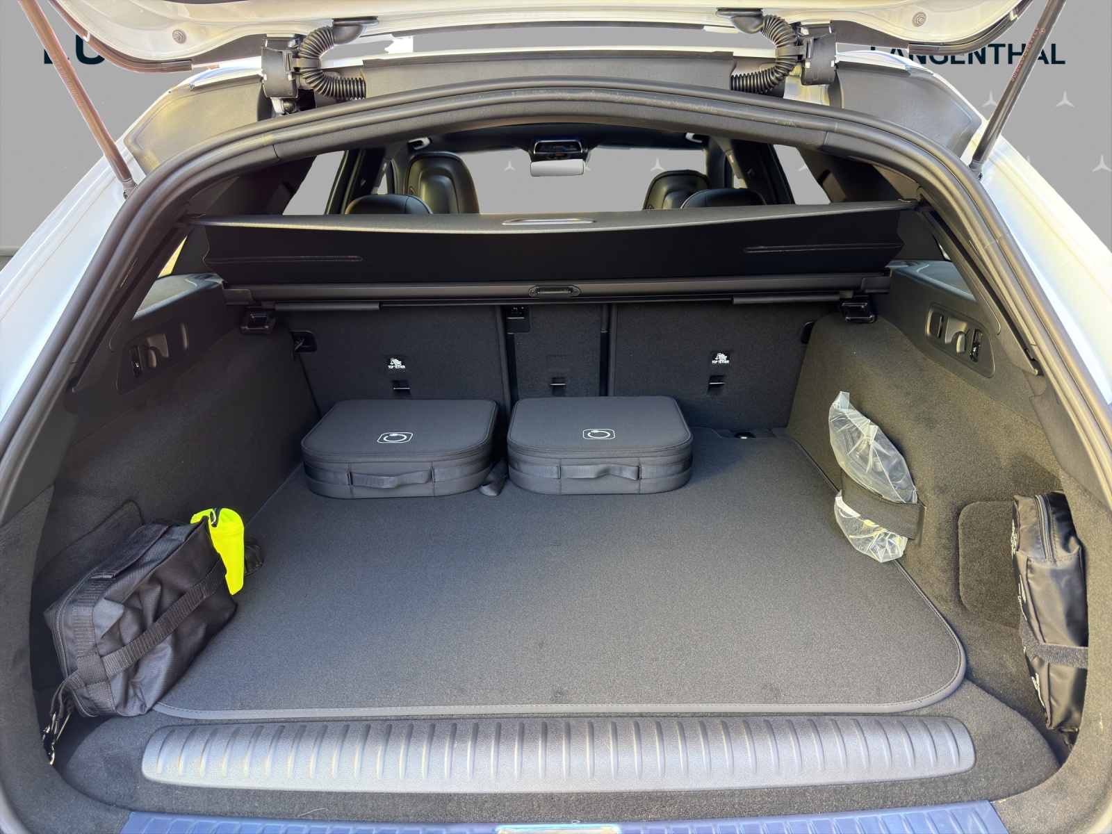 MERCEDES-BENZ E 53 Hybrid T 4Matic+ 9G-Tronic - 15