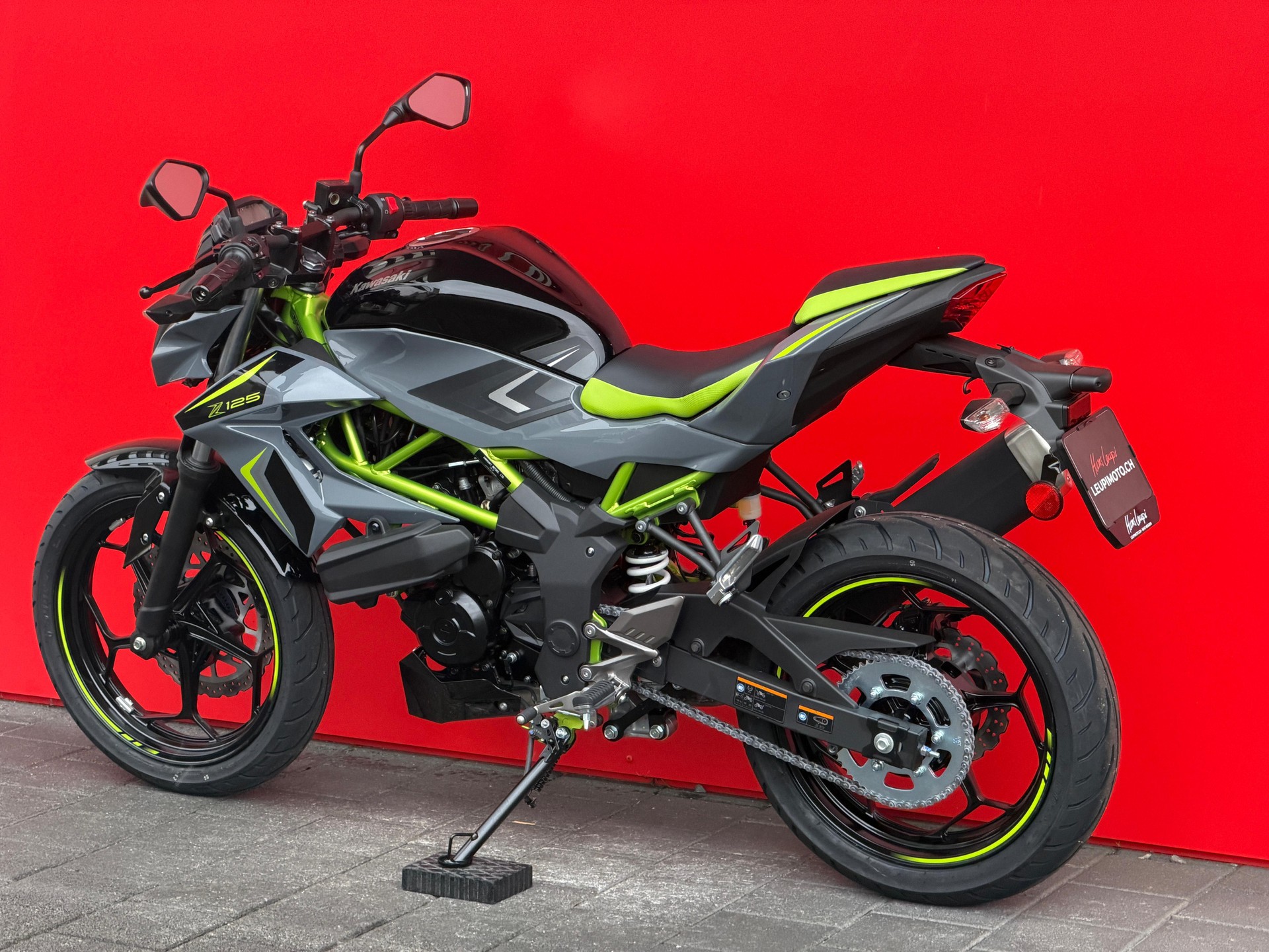 KAWASAKI Z 125 - 12