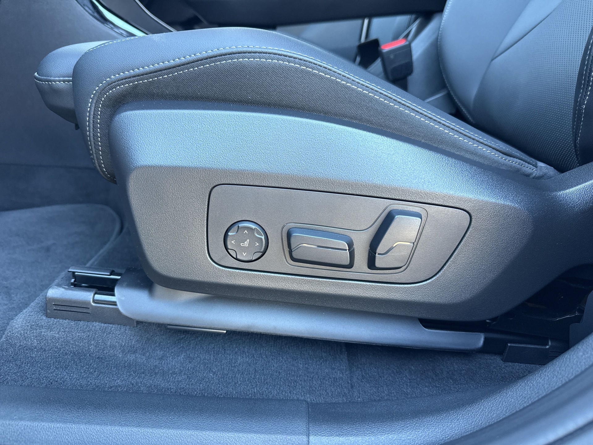 BMW 230e xDrive Active Tourer M Sport - 20