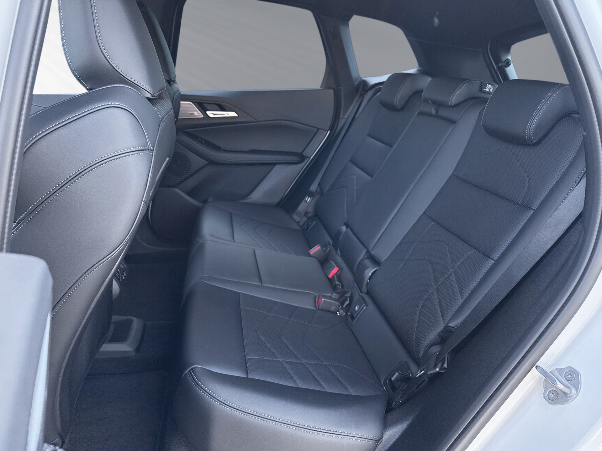 BMW 230e xDrive Active Tourer M Sport - 8