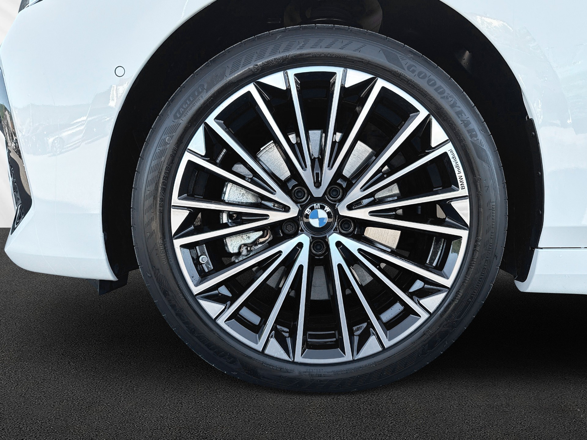 BMW 230e xDrive Active Tourer M Sport - 10