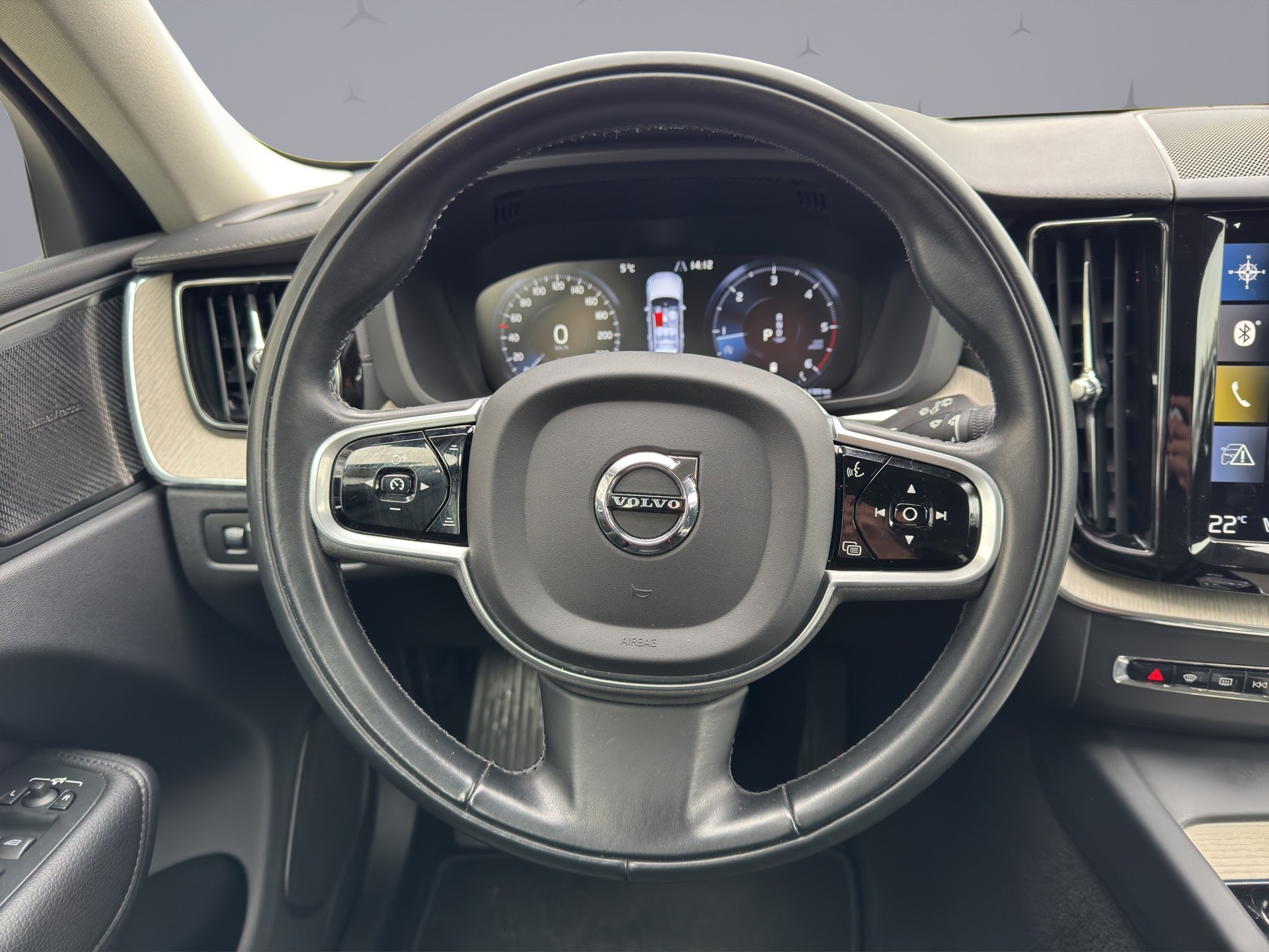 VOLVO XC60 2.0 B4 MH Inscription AWD - 10