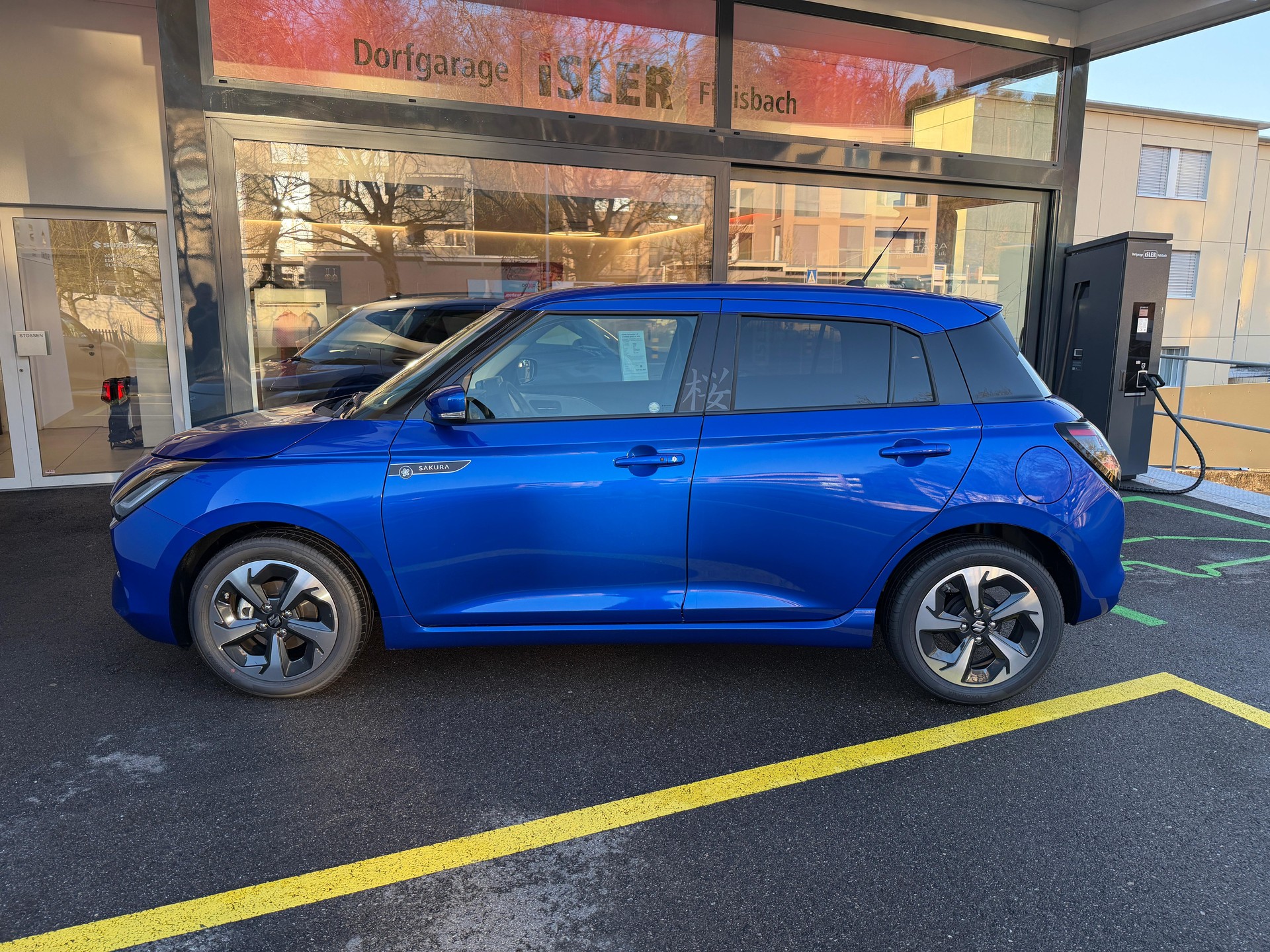 SUZUKI Swift 1.2 Sakura Top Hybrid - 5