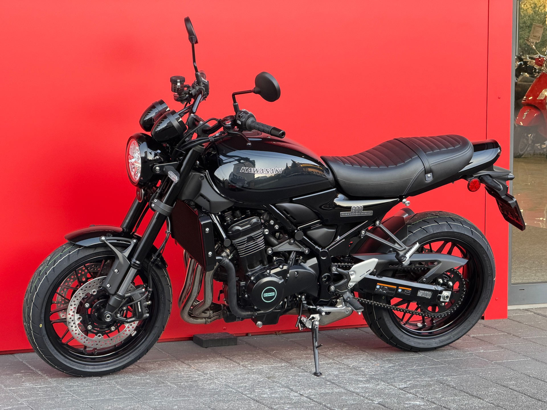 KAWASAKI Z 900 RS Black Ball Edition - 13