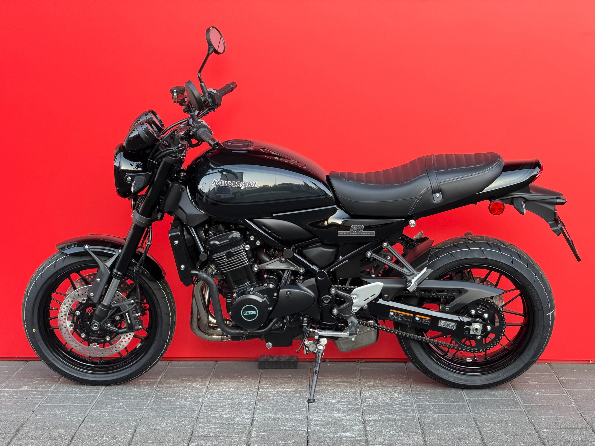 KAWASAKI Z 900 RS Black Ball Edition - 16
