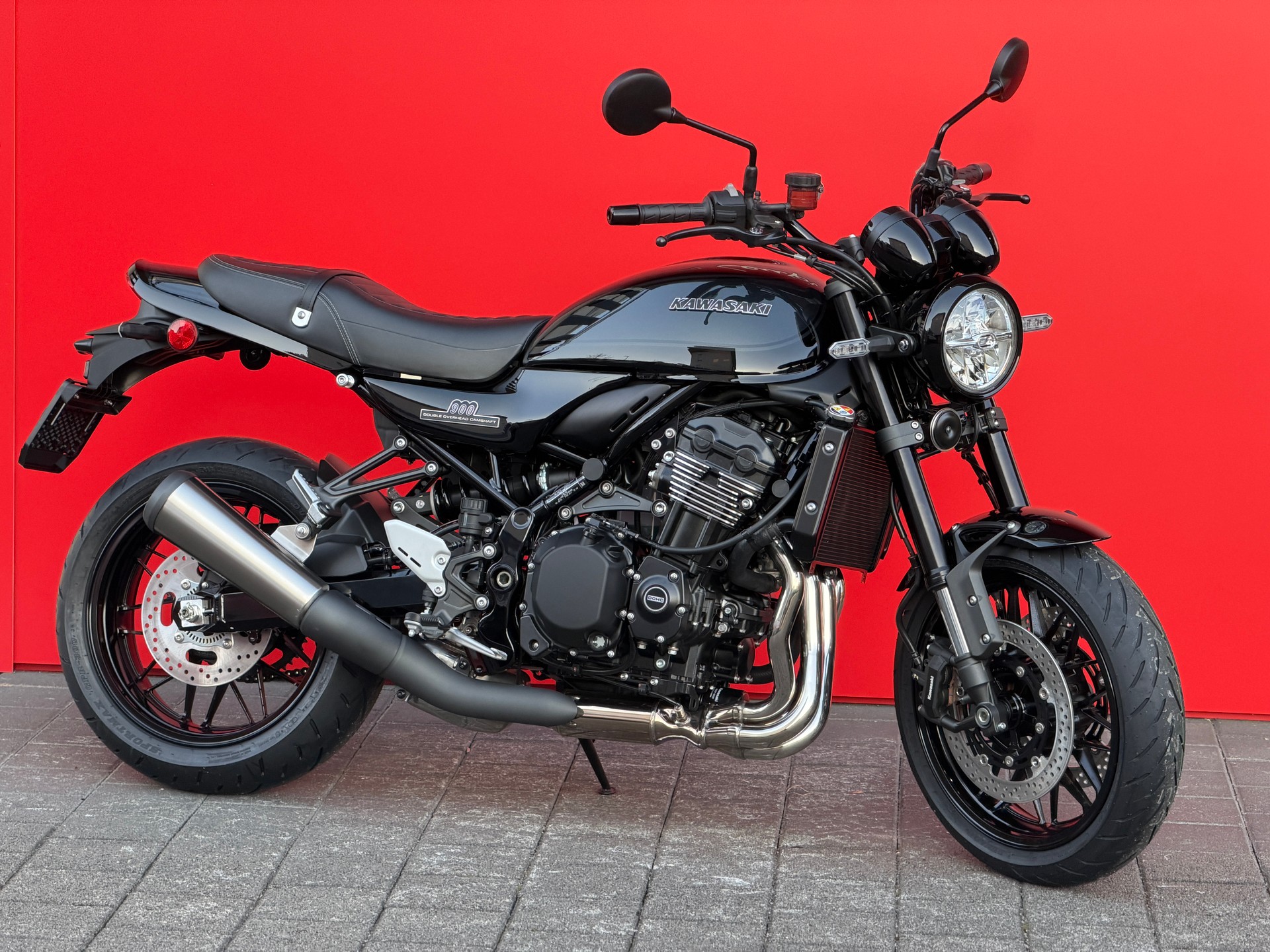 KAWASAKI Z 900 RS Black Ball Edition - 2