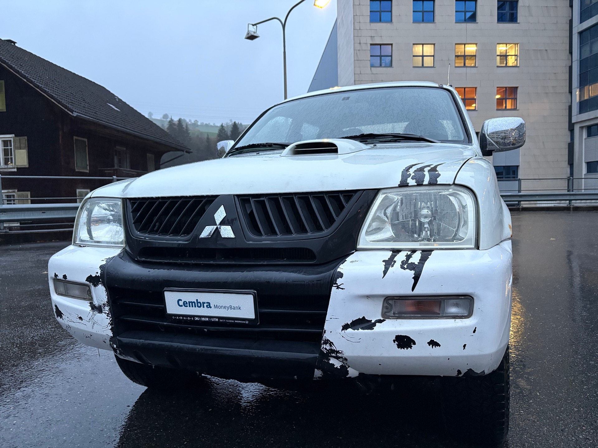 MITSUBISHI L 200 Intense 2.5TDi - 4