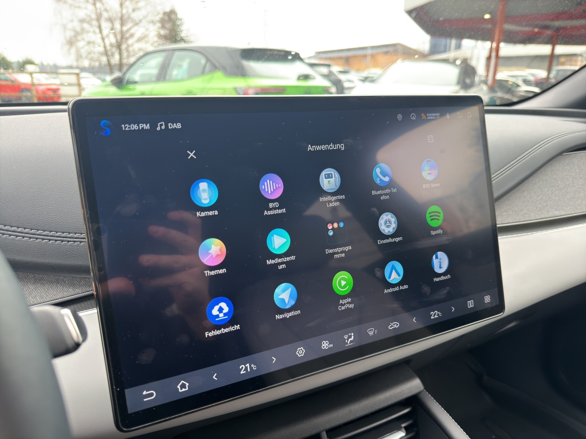 BYD Seal 6 DM-i Touring Comfort interior beige - 27