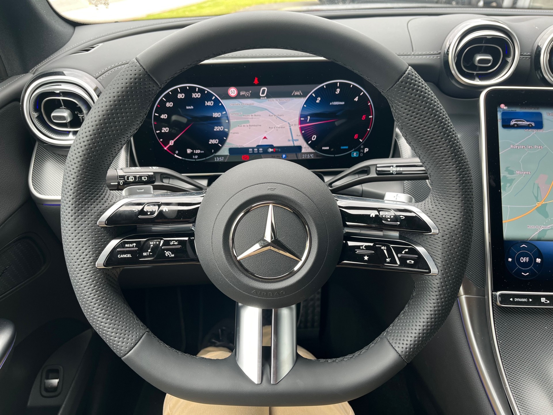 MERCEDES-BENZ GLC 220 d 4Matic 9G-Tronic - 14