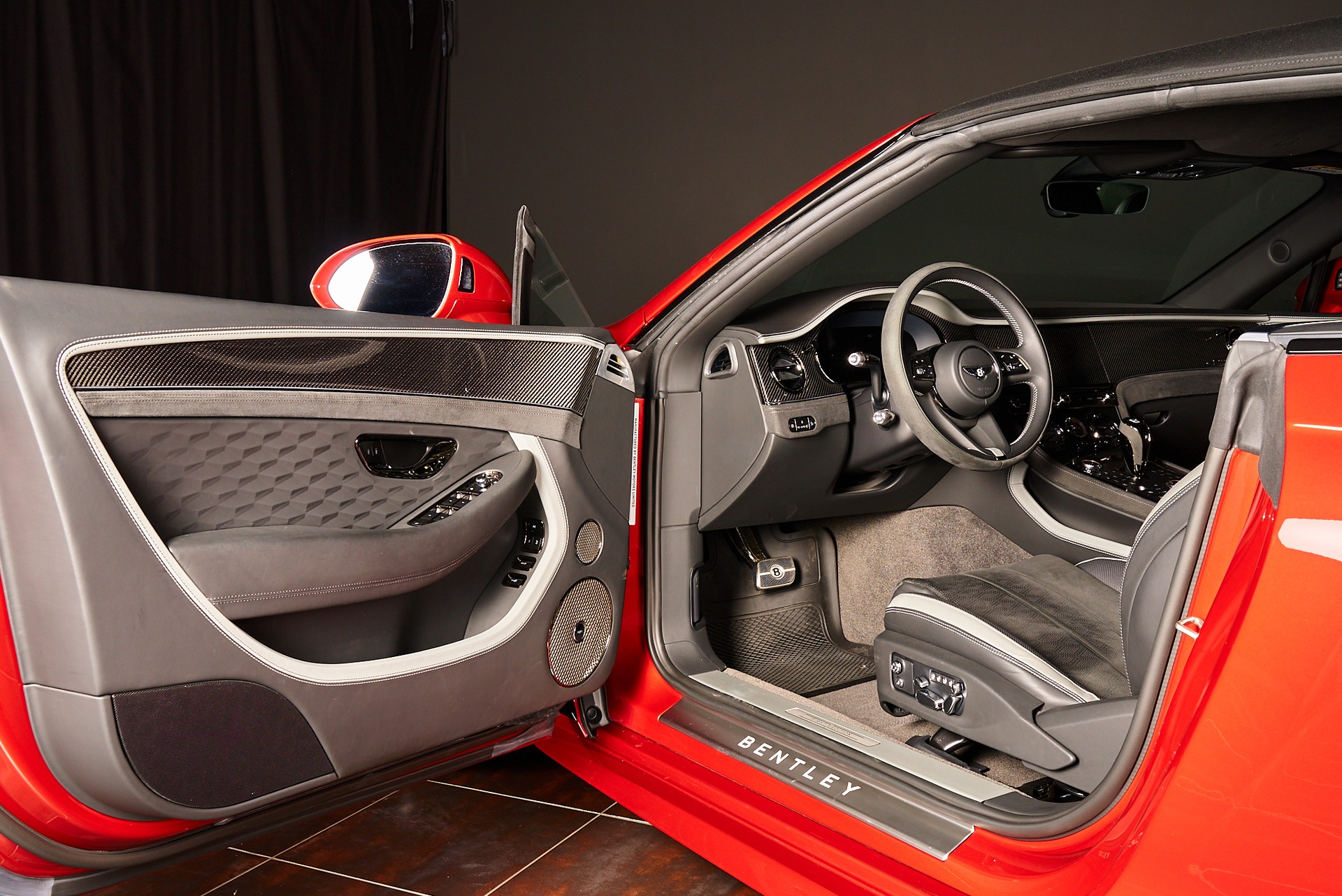 BENTLEY Continental GTC Speed V8 Hybrid First Edition - 11