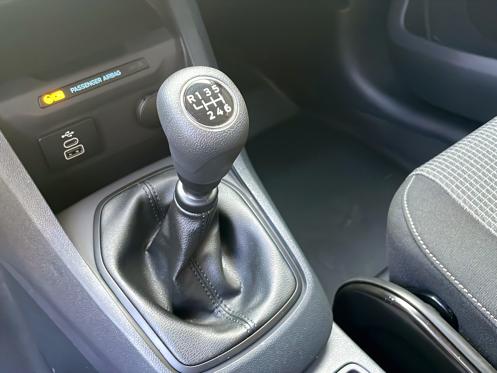 FORD Transit Courier Van 1.0 EcoBoost Trend - 10