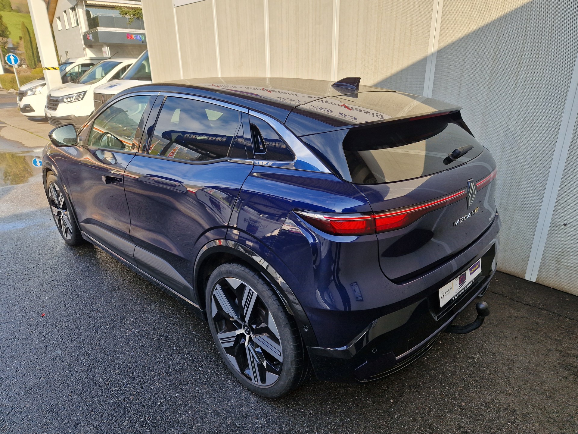 RENAULT Mégane E-TECH EV60 Iconic - 3