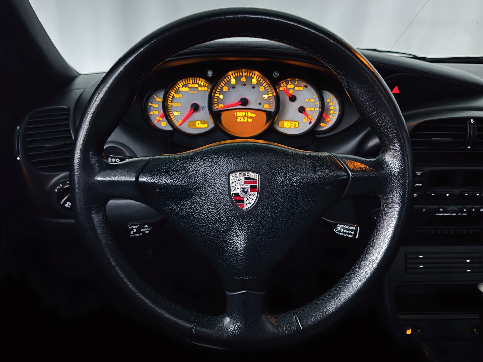 PORSCHE 911 Carrera 4 S - 20