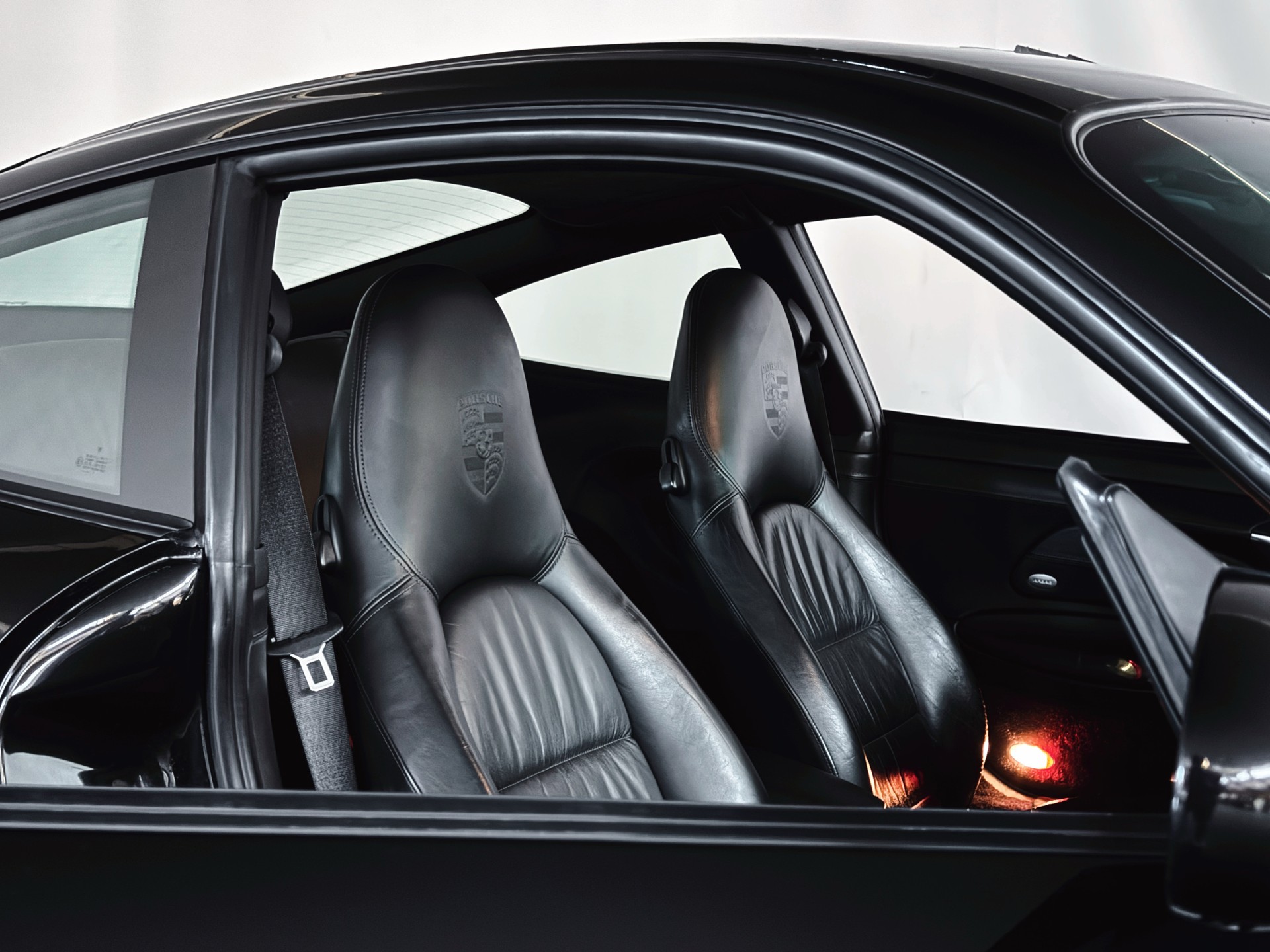 PORSCHE 911 Carrera 4 S - 16