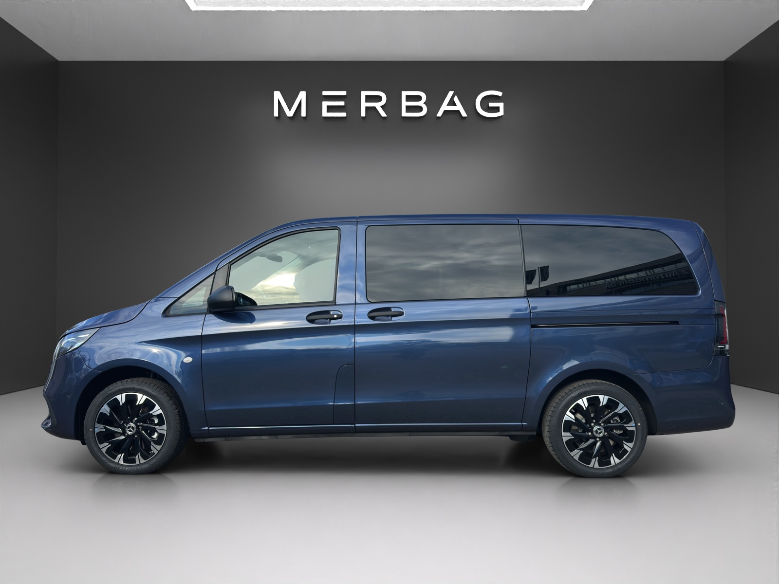 MERCEDES-BENZ Vito 116 CDI Lang Tourer 9G-Tronic 4M Select - 4