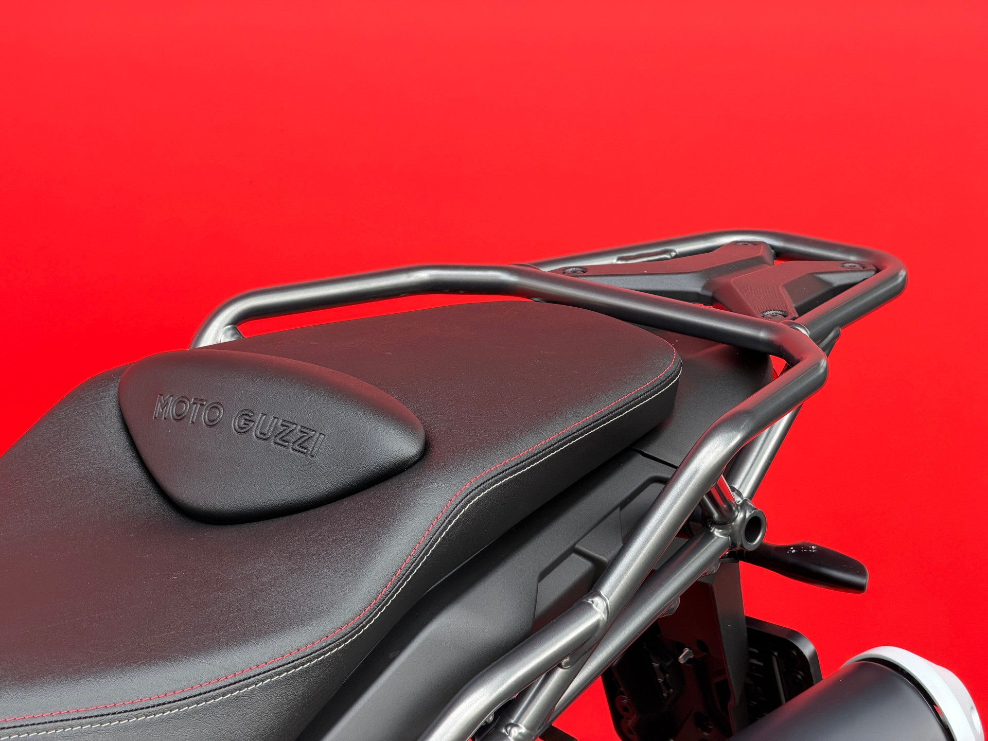 MOTO GUZZI V85 TT - 7