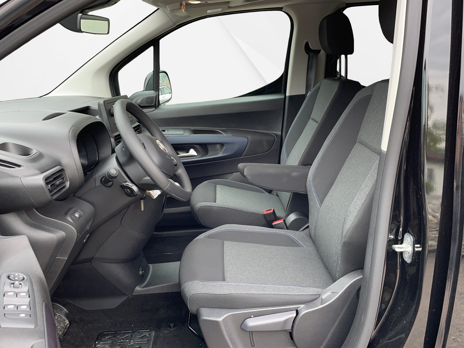 FIAT Doblo Elektro PW L1 50 kWh Launch - 6