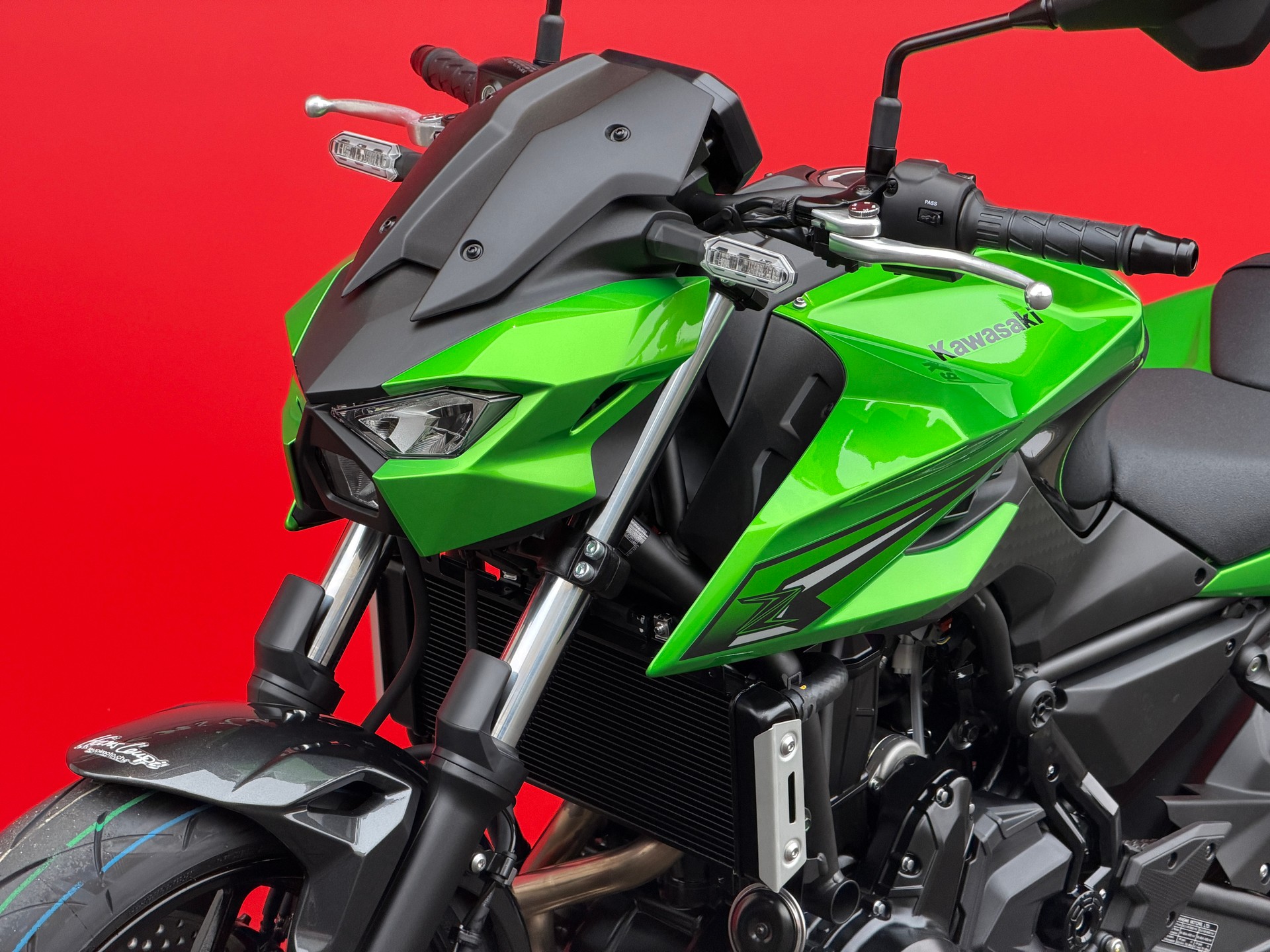 KAWASAKI Z 650 S (35kW) - 11