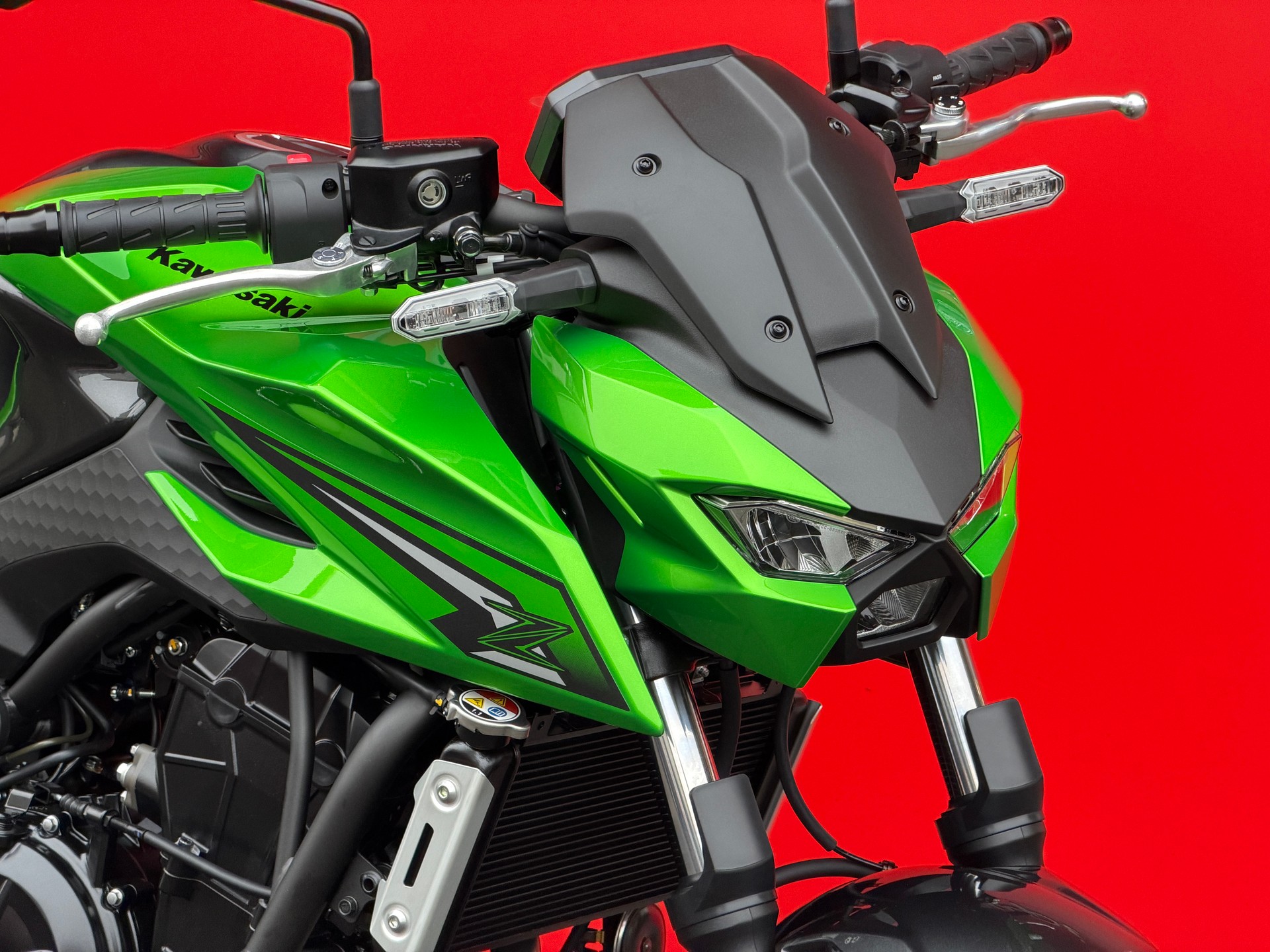 KAWASAKI Z 650 S (35kW) - 10