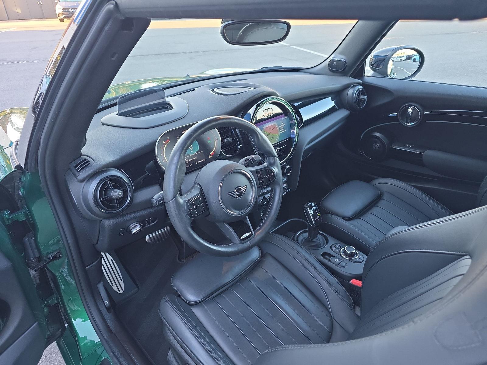 MINI Cabrio F57 2.0i John Cooper Works SAG - 28