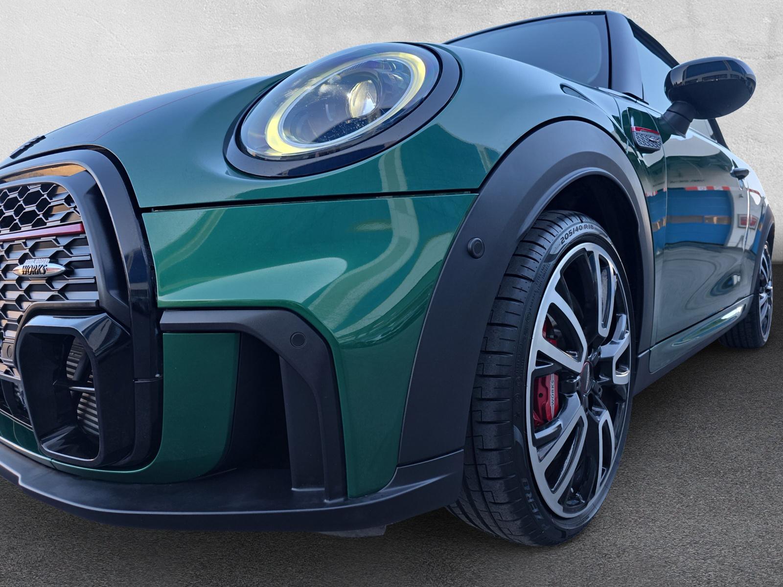 MINI Cabrio F57 2.0i John Cooper Works SAG - 16