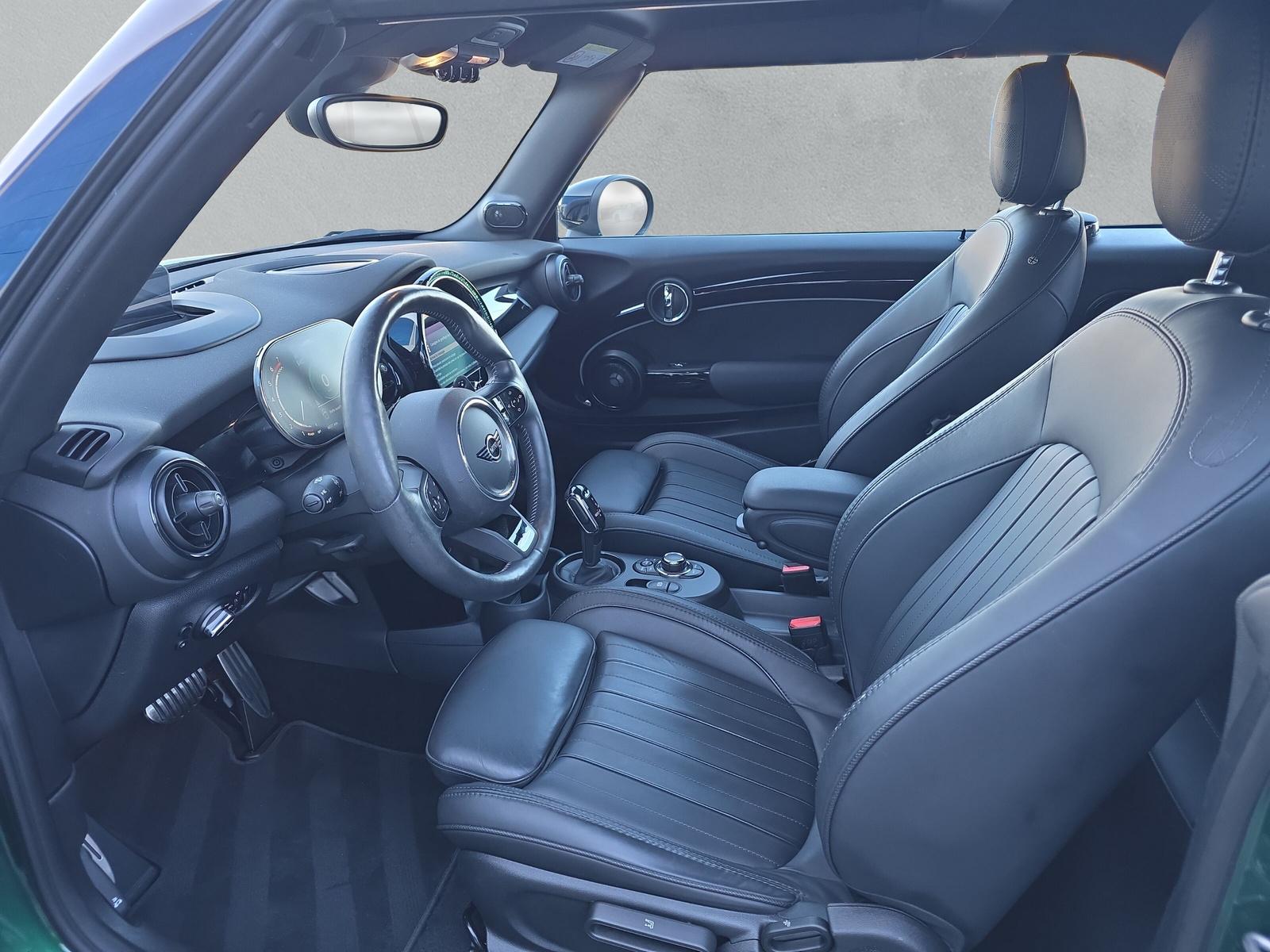 MINI Cabrio F57 2.0i John Cooper Works SAG - 19