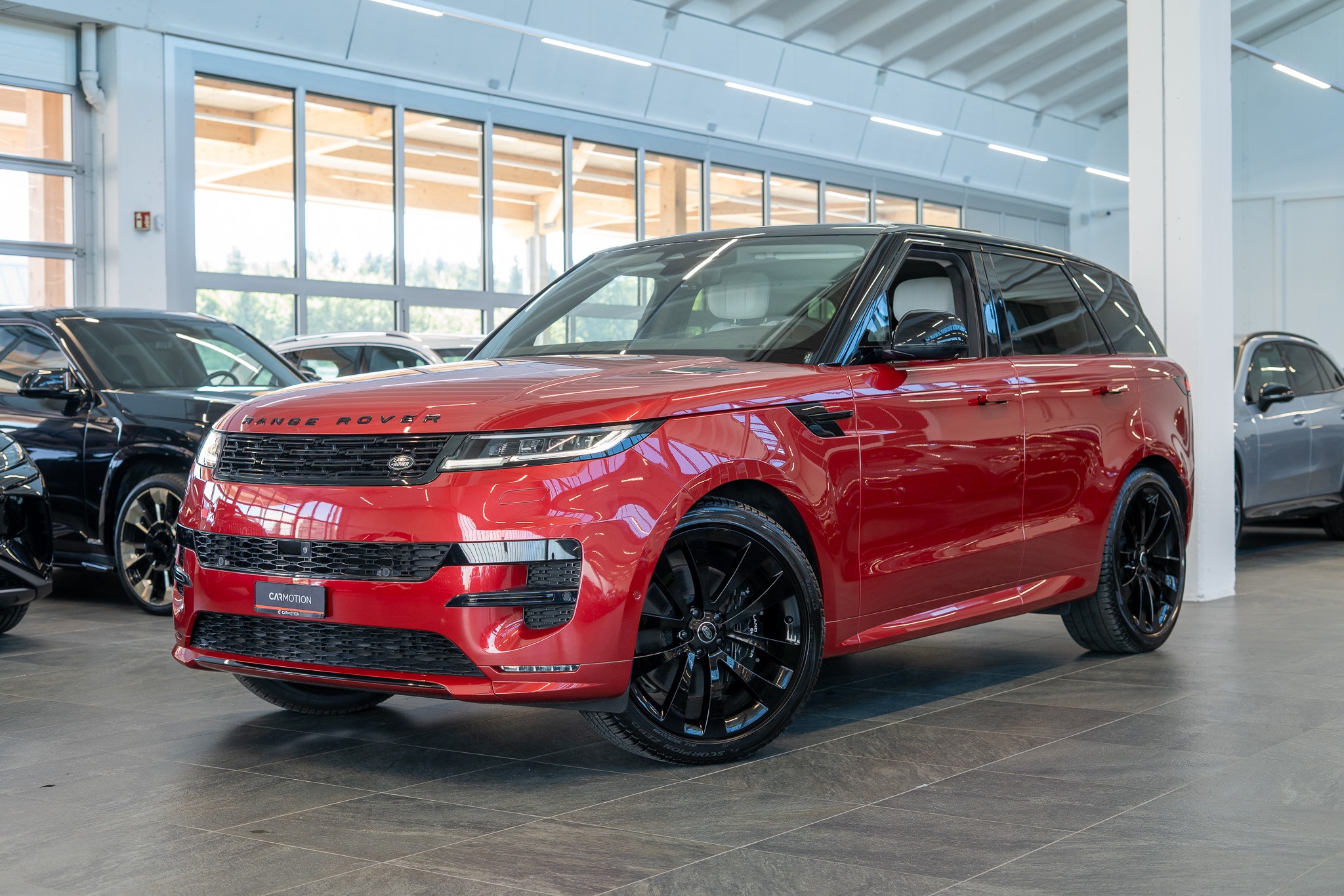 Range Rover Sport 4.4 V8 First Edition / Fond-Entertainment / 360°Kamera /